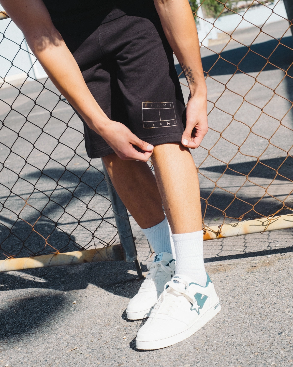 Tommy Jeans Aus Flag Shorts Black Back pockets
