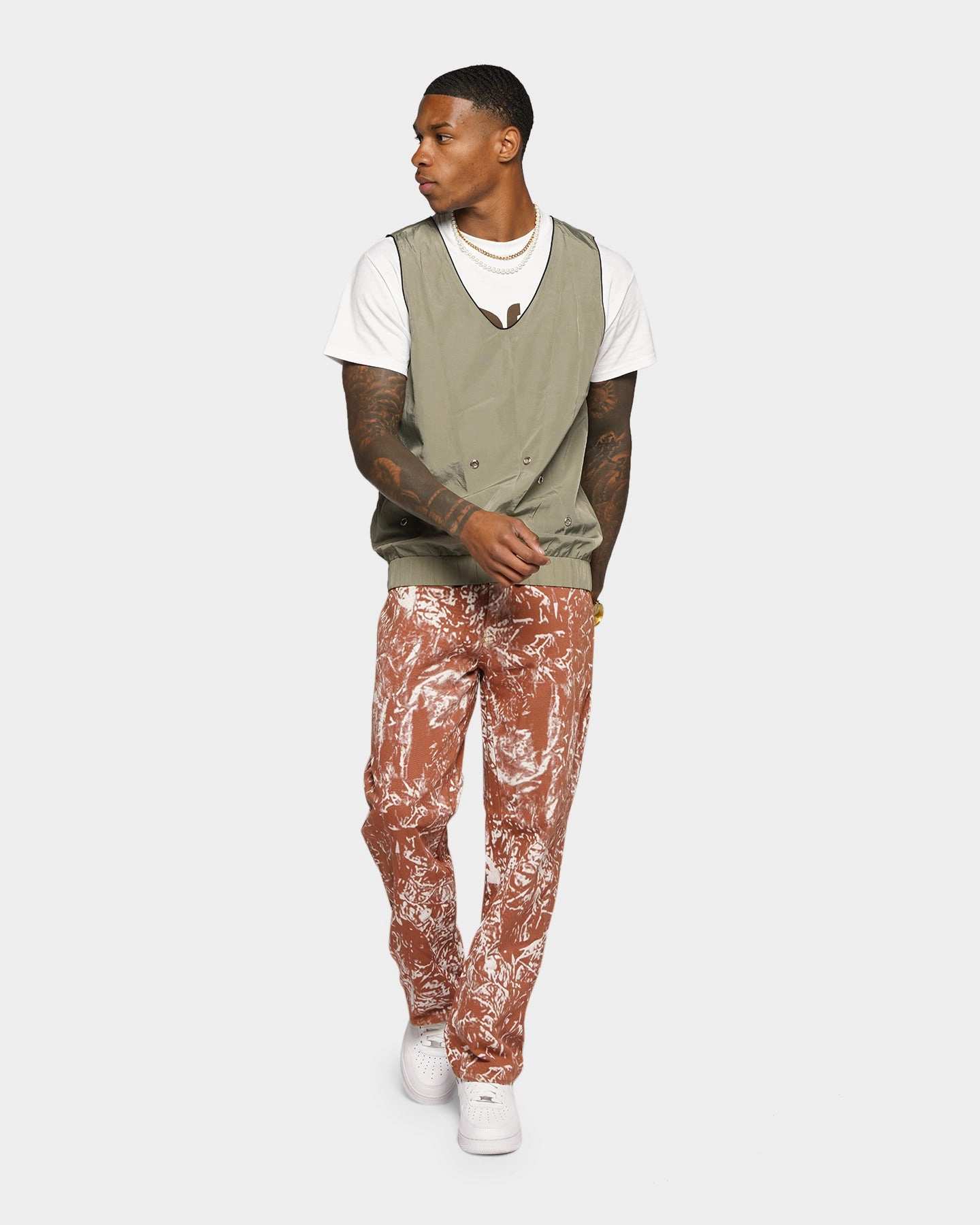 CompressionFit Hidden Zipper Closure XXIII Naas Vest Khaki