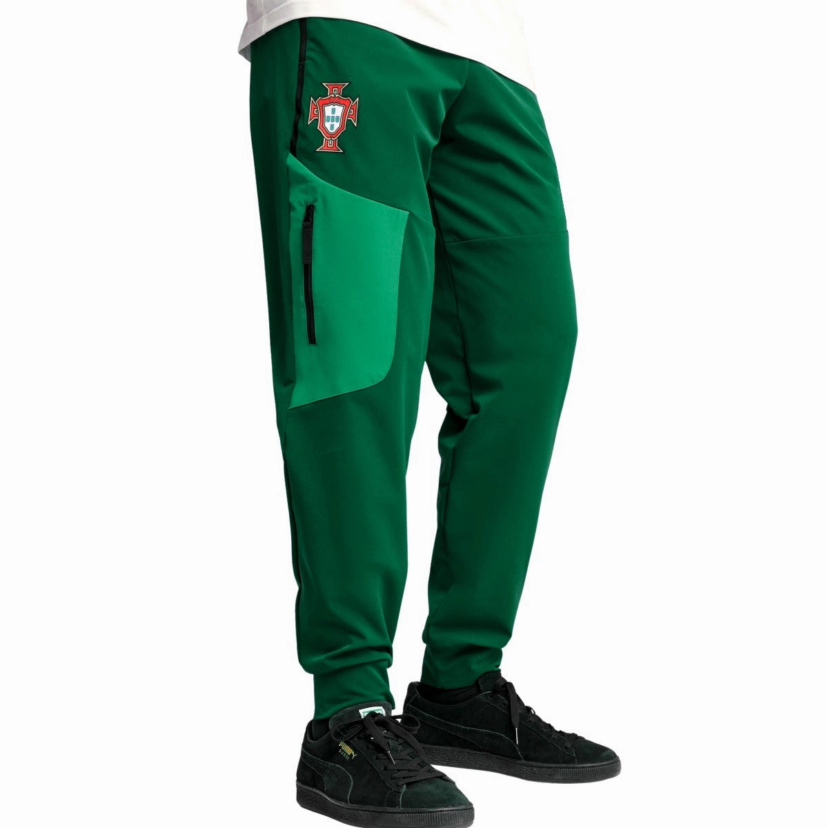 Lightweight Build Portugal PumaTech presentation soccer tracksuit 2025/26 - Puma
