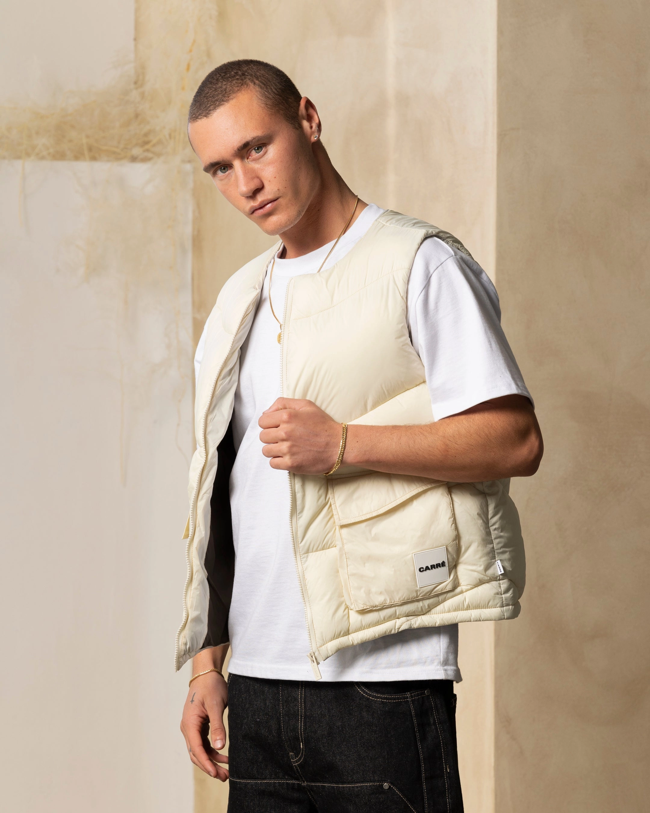 Carre Wave Puffer Vest Light Stone release Likelihood