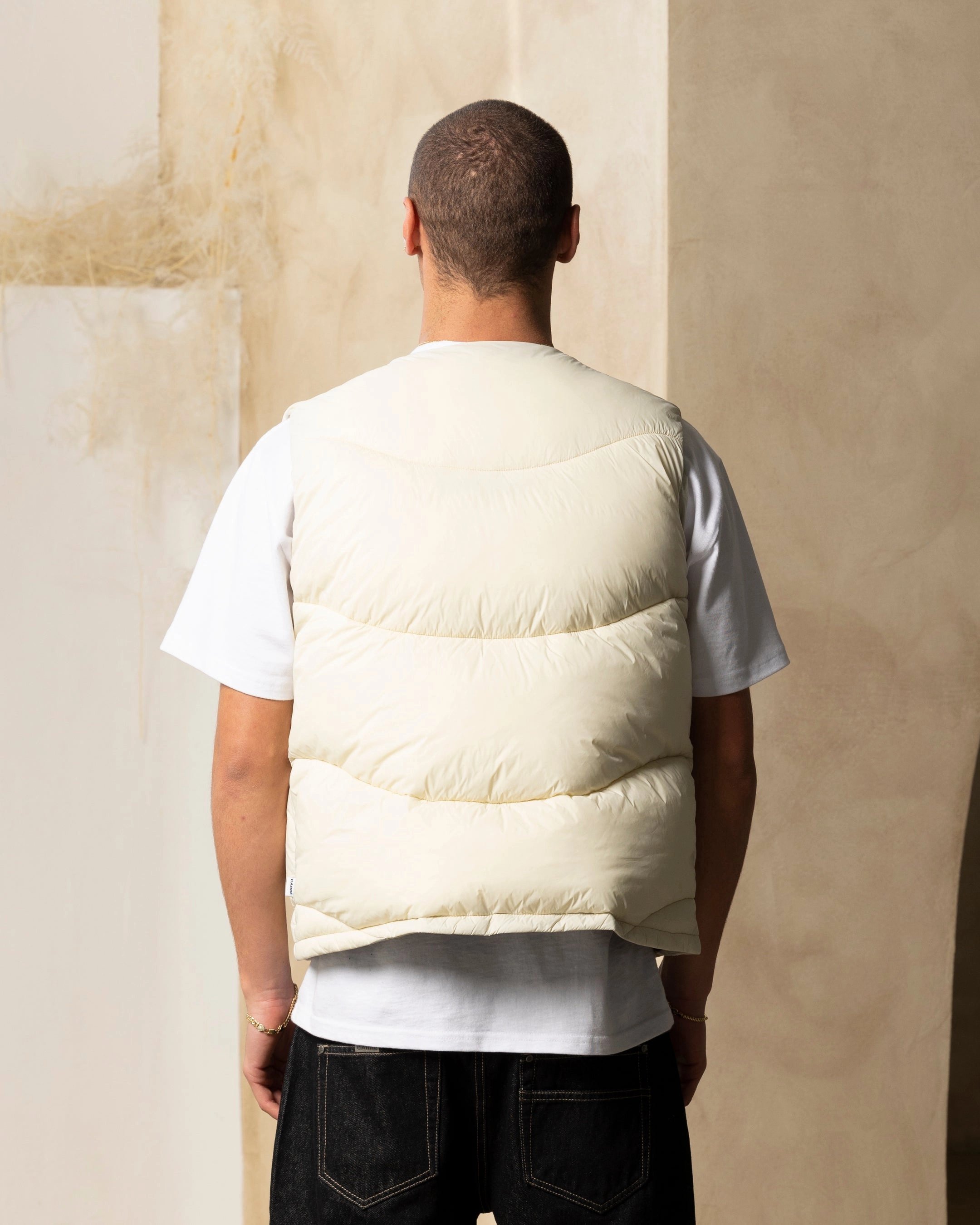 Operation Carre Wave Puffer Vest Light Stone