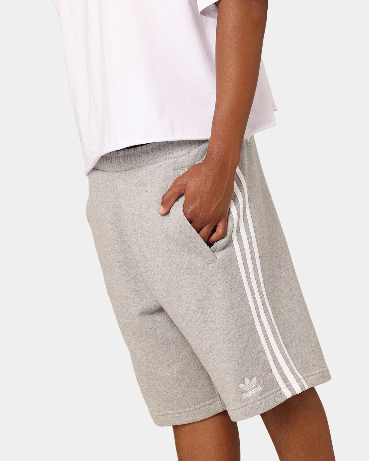 Adidas Adicolour Classics 3-Stripe Sweat Shorts Mint Grey Retro Style Durable Weave