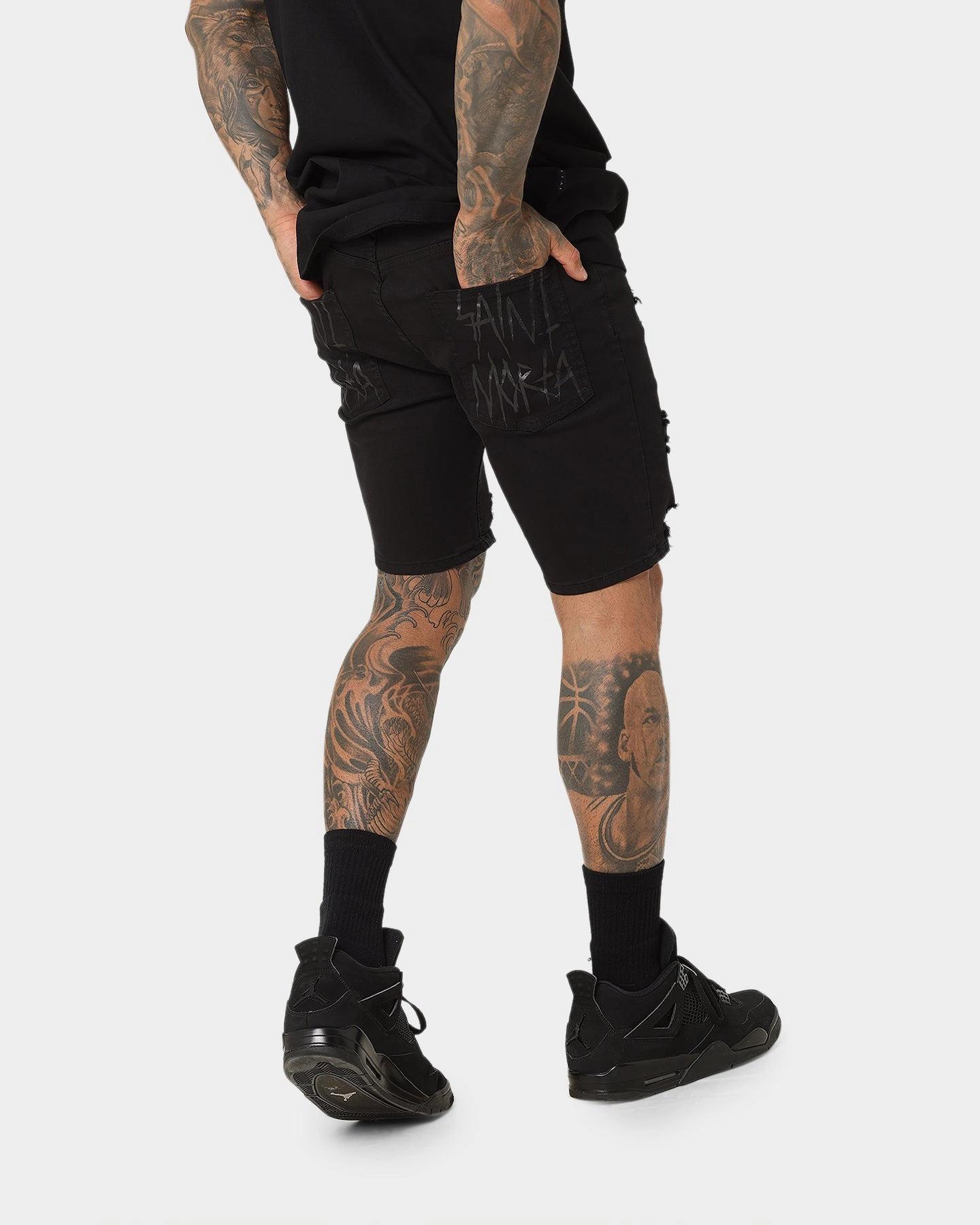 Basic Feel Saint Morta SM Thrashed Shorts Black