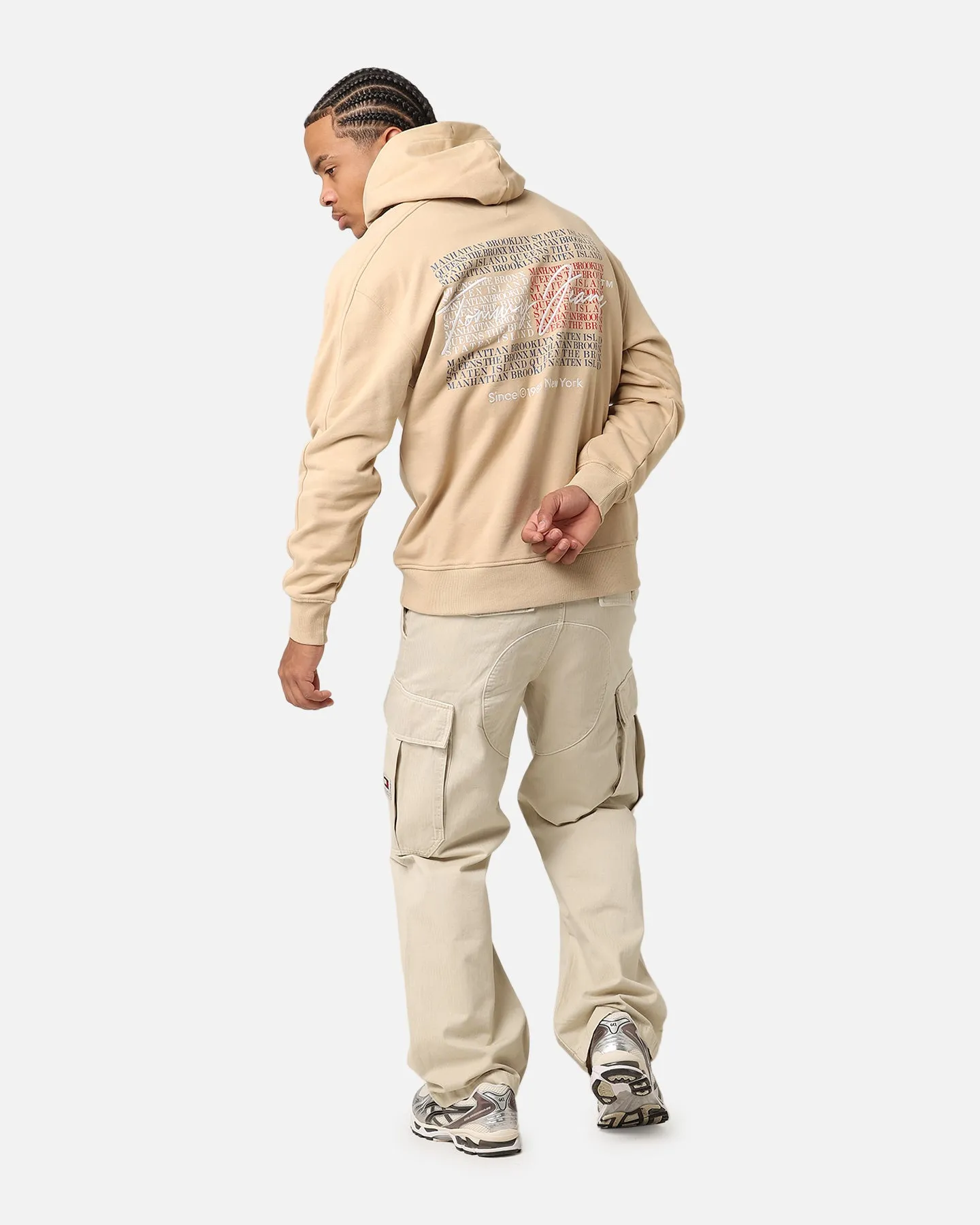 Tommy Jeans TJM Relax Washed DNA Hoodie Gentle Gold Minimal Form Short