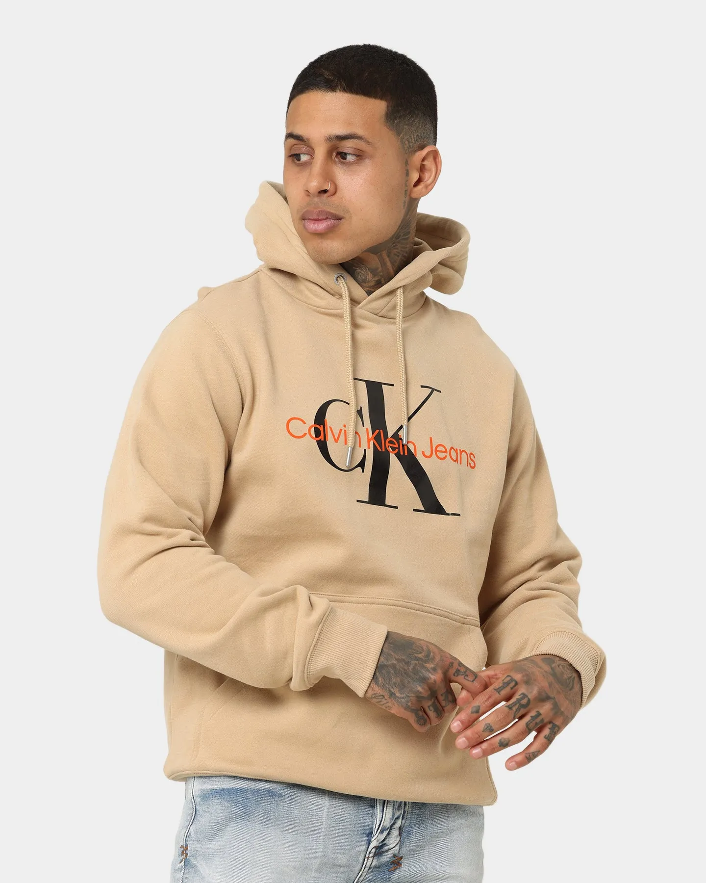Era Streetwear Fashion Calvin Klein Monogram Hoodie Tawny Sand/Black