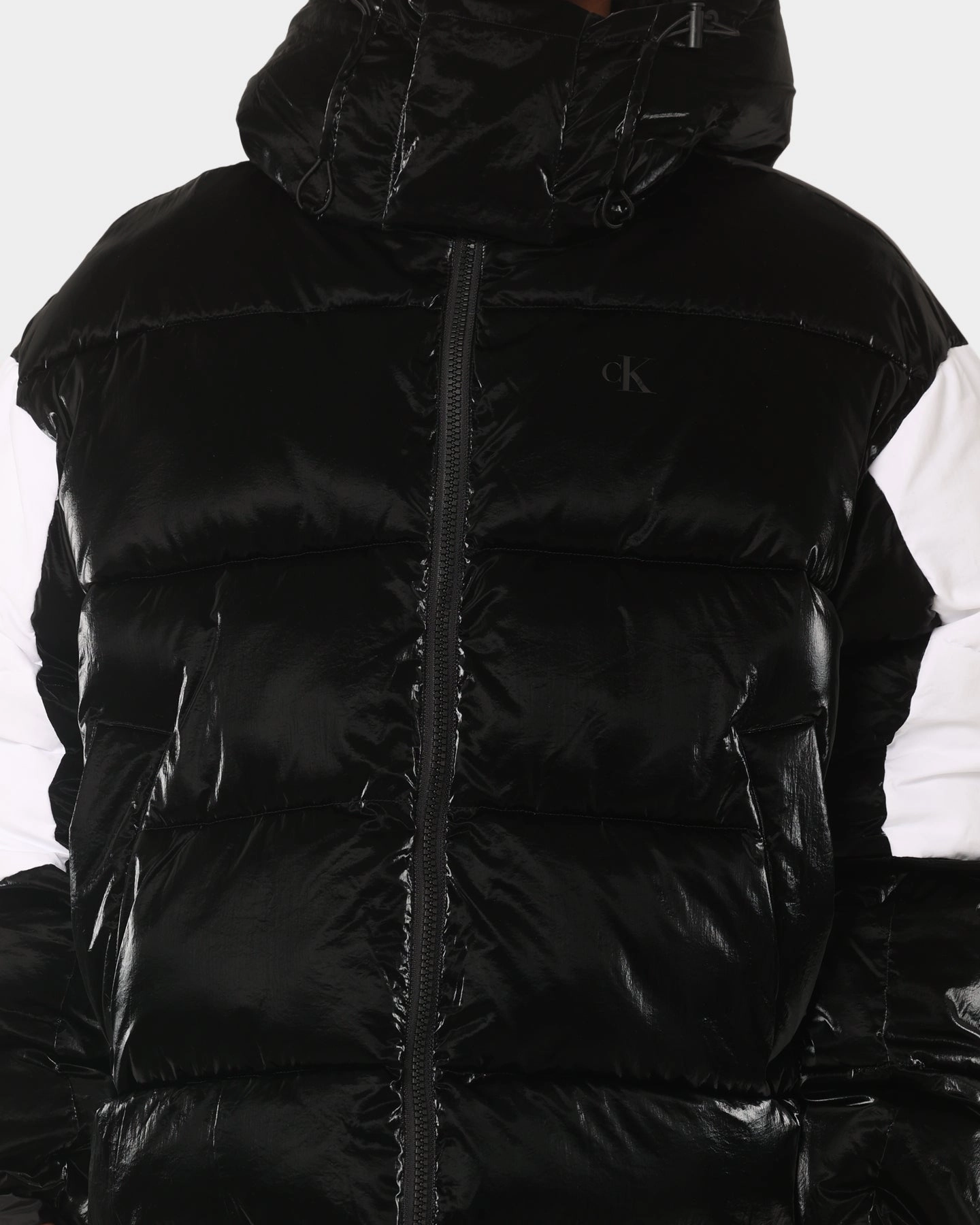 Calvin Klein Bold Logo Colourblock Puffer Jacket Ck Black/Bright White non adjustable