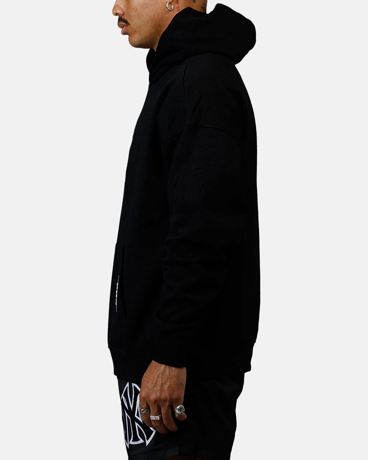 Pro Standard New York Yankees Chenille Hoodie Black Operation