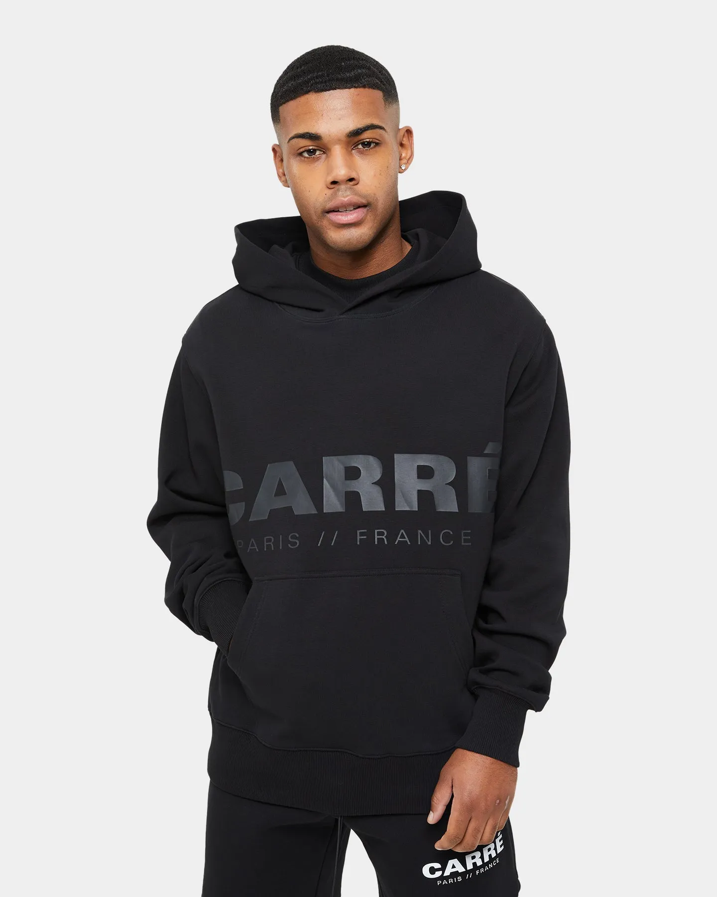 Carre Premium Motion Hoodie Black Weekend Vibe