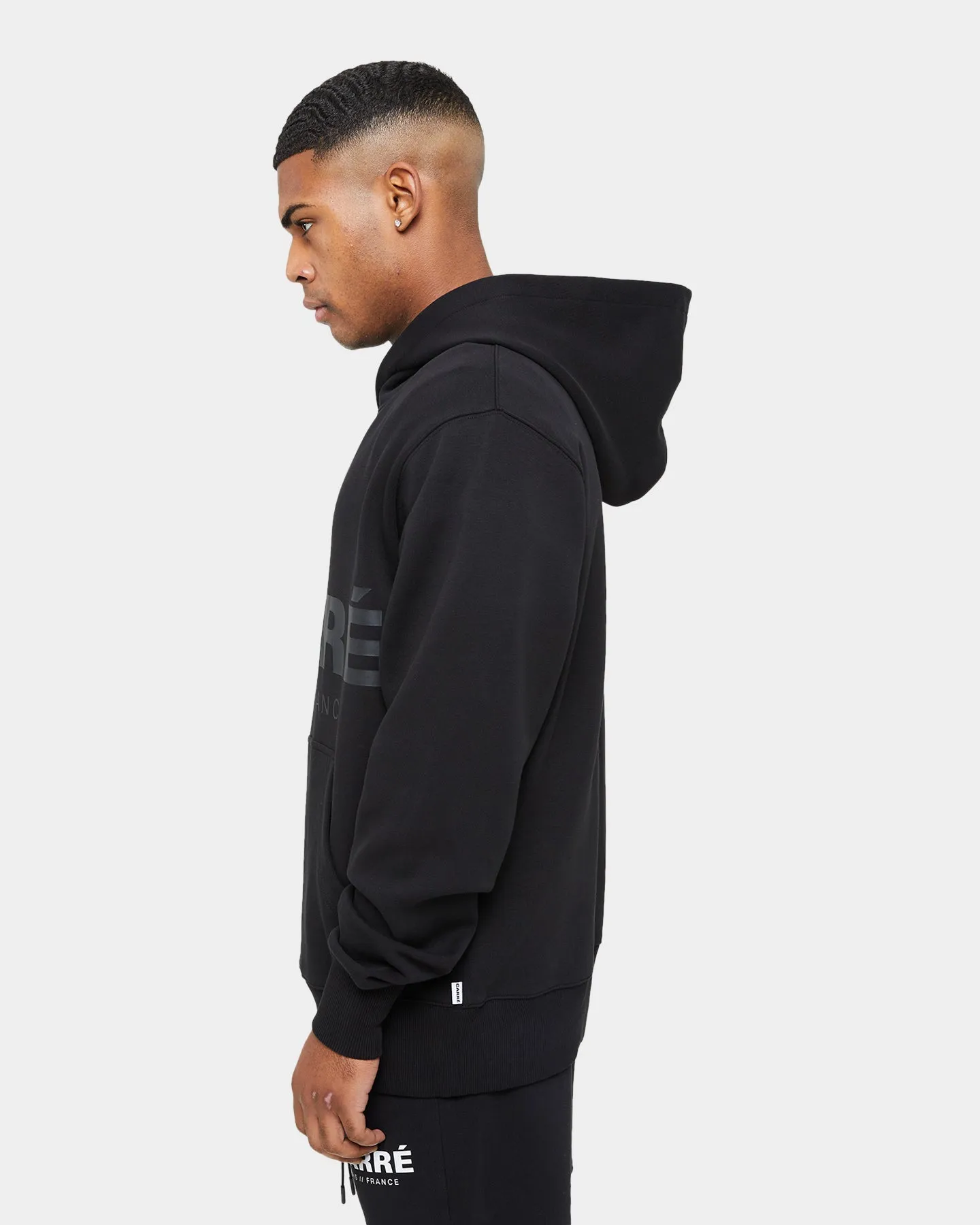 Carre Premium Motion Hoodie Black Lightweight insulation