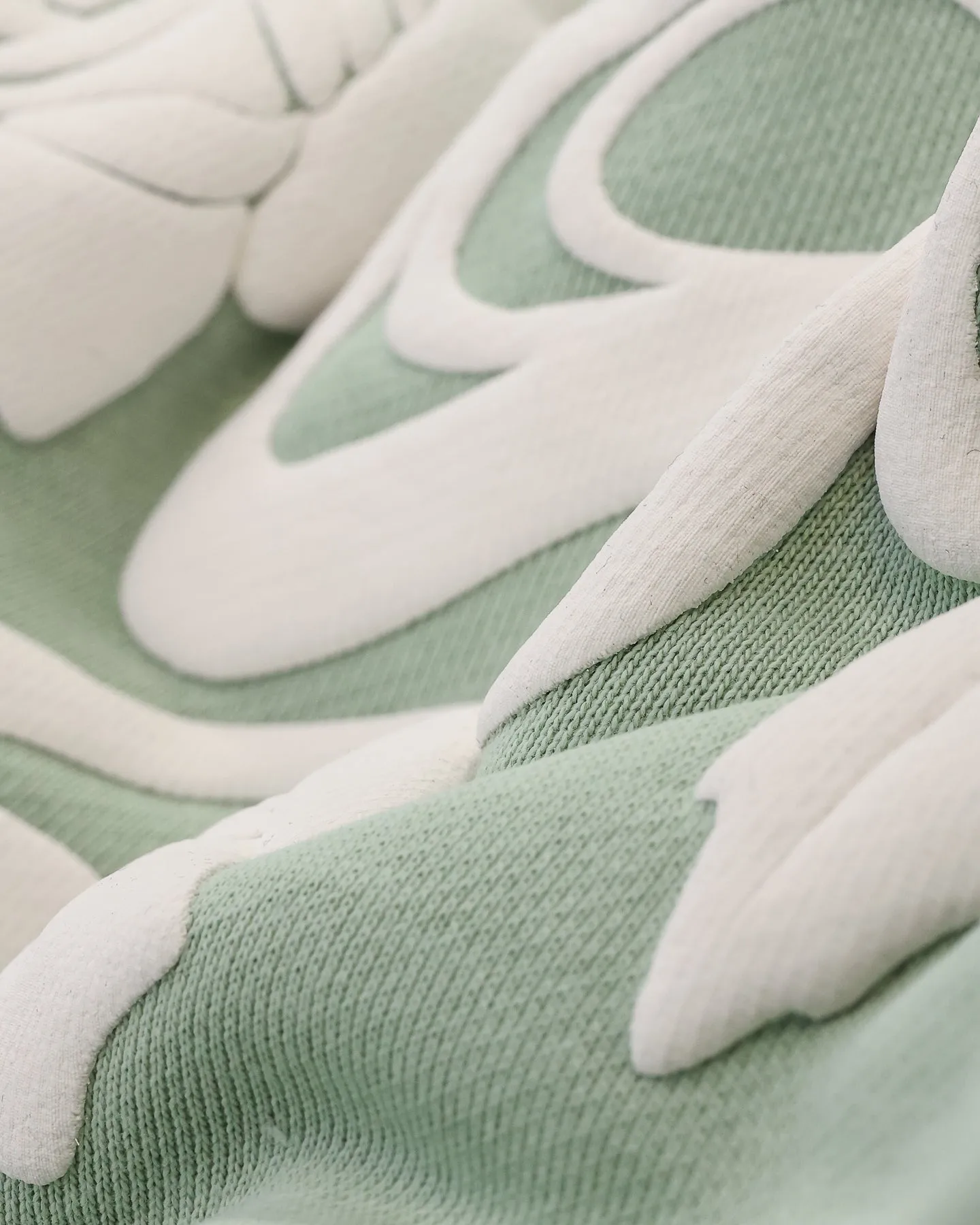 Carre Tourbillion CLS Hoodie Sage Infrastructure Adjustable Hem System