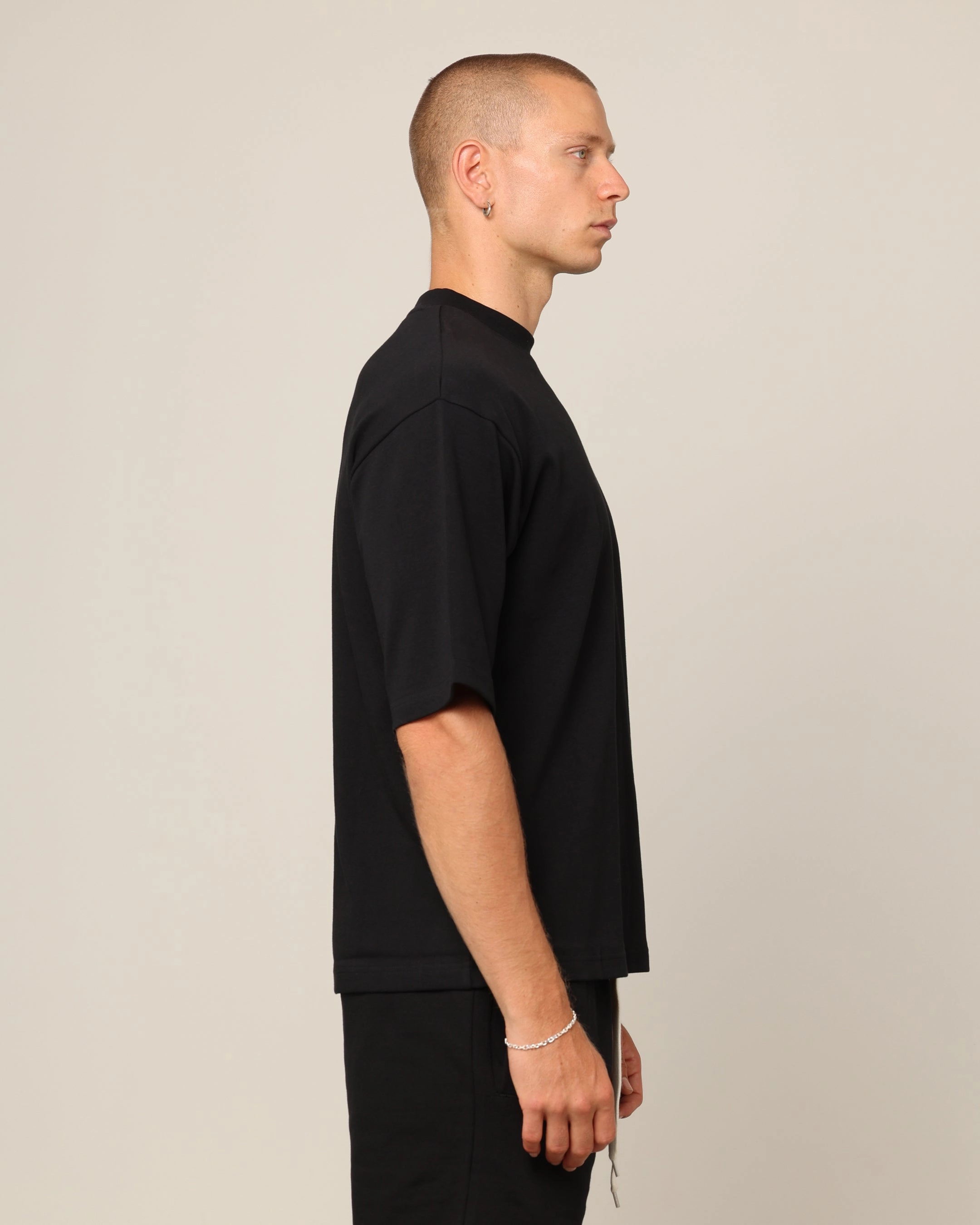 SeamlessSidePanels Carr?? Blanc Boxy T-Shirt Black