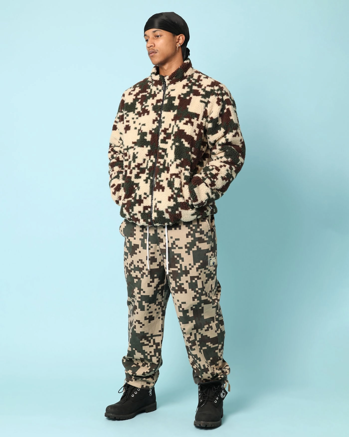 Carr?? Digi Sherpa Reversible Jacket Black/Camo Abrasion Resistant Finish