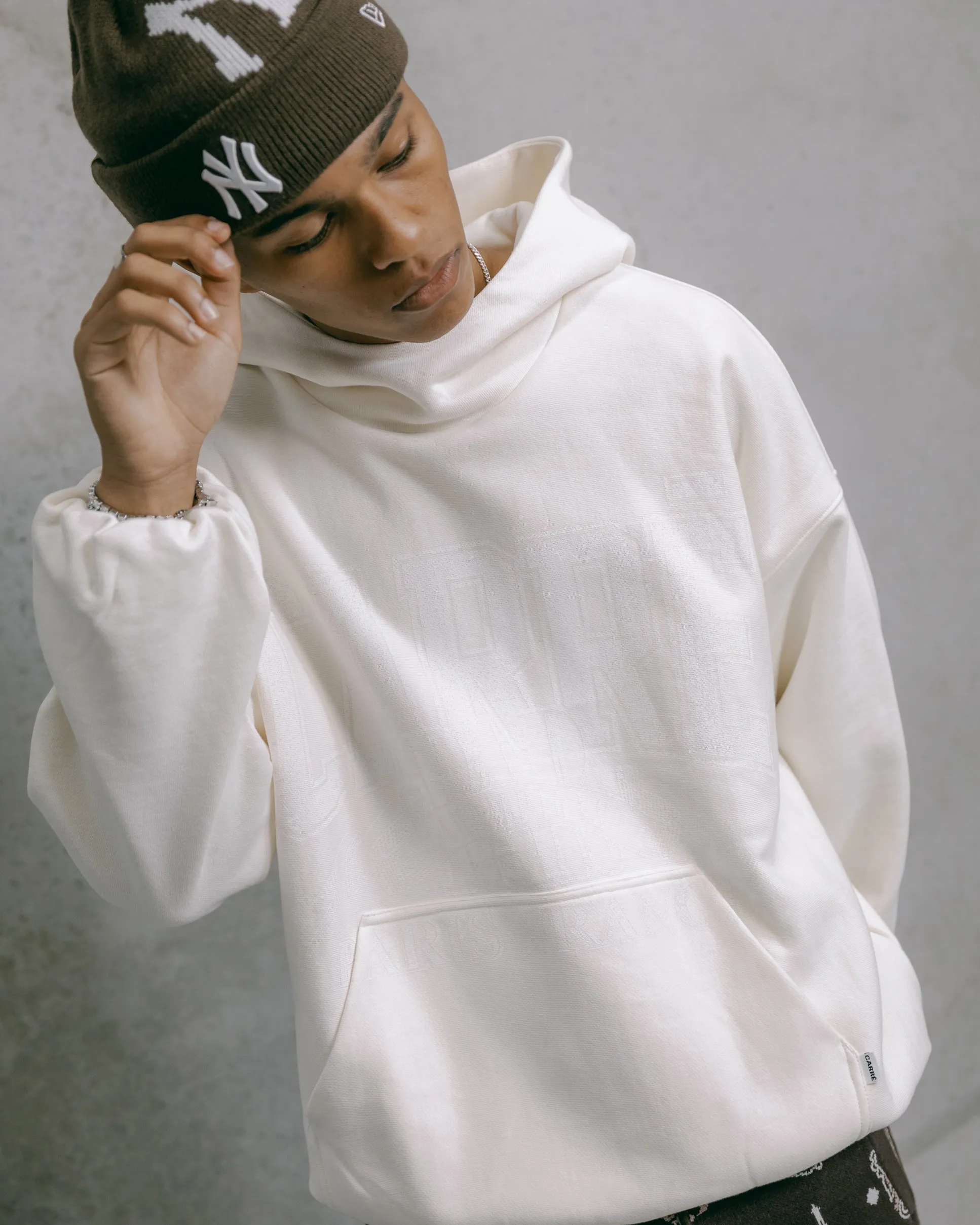 Frictionless Cuffs Carre Champs Oversized Superior Hoodie Off White