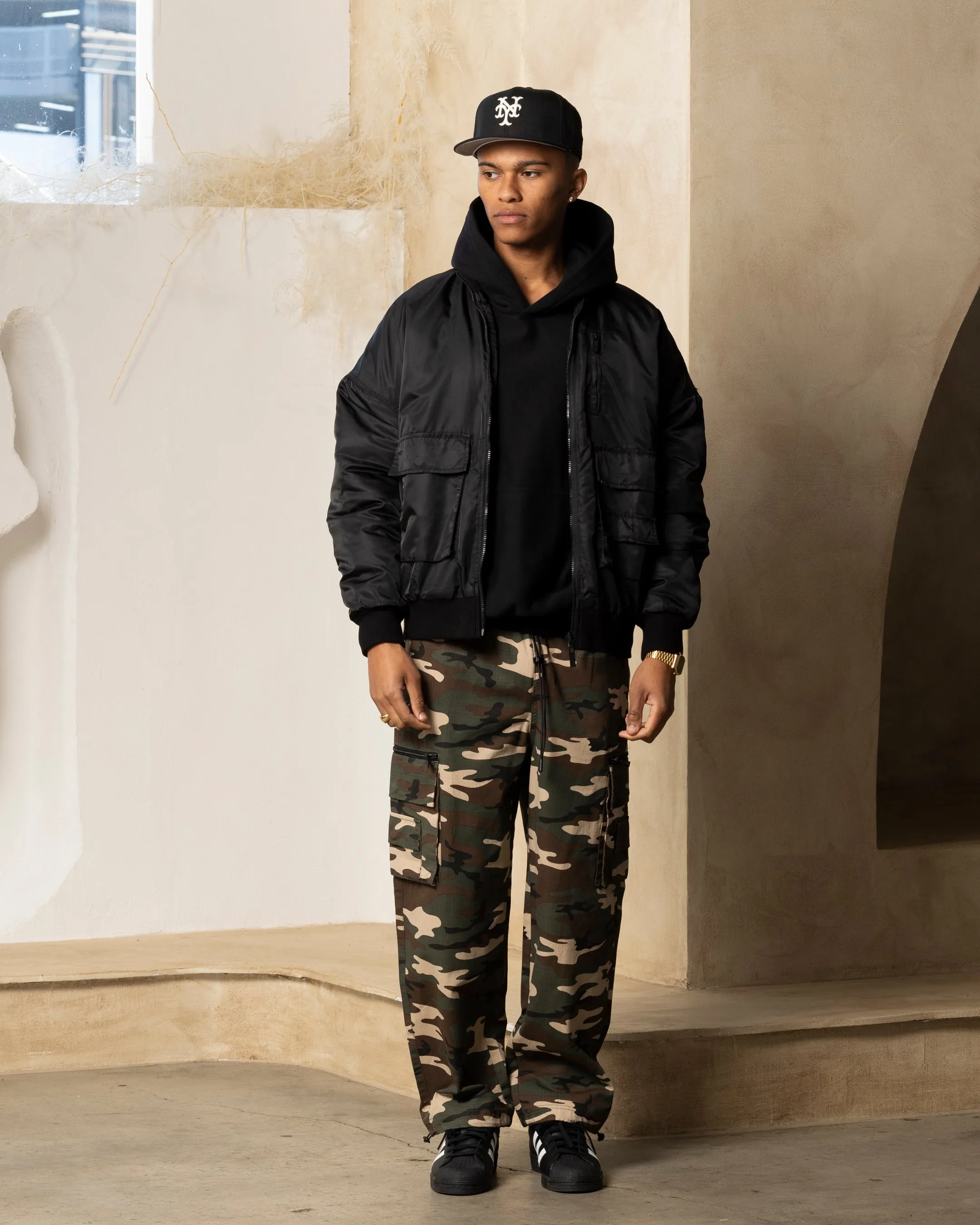 Anti-pilling Carre Superior Oversized Bomber Jacket Black