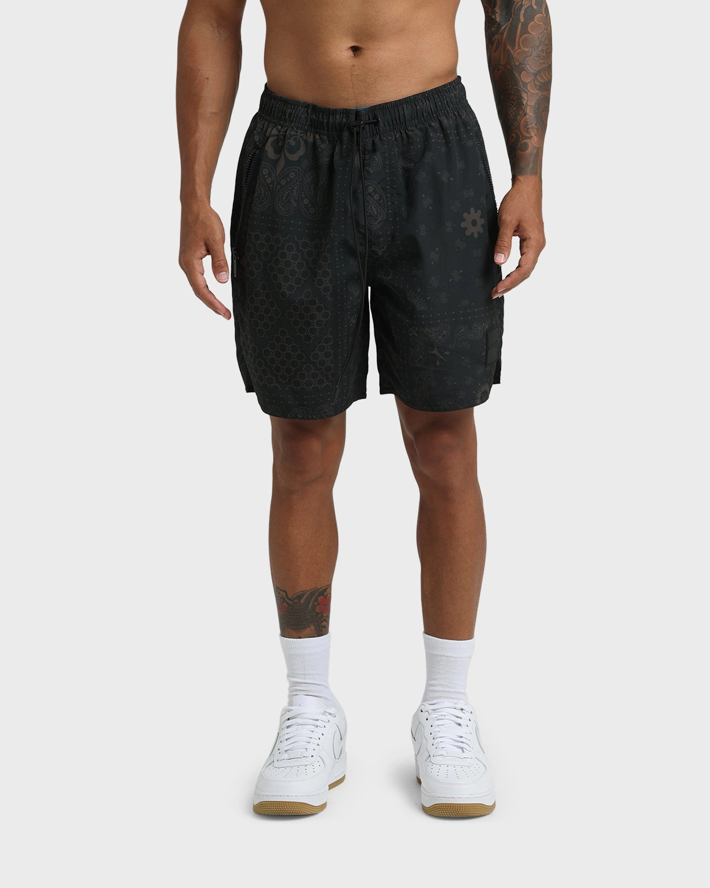 Carre Bandana Ultra LP Shorts Black Athletic Wear FoldableDesign