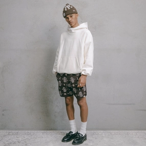 Relaxed Cut nylon blend Carre Big Bandana Knitted Shorts Dark Brown