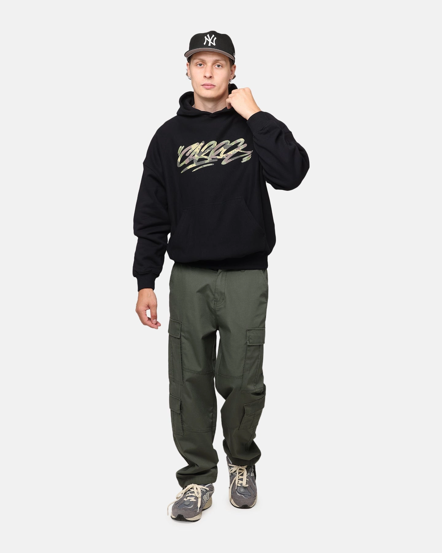 Carre Camo Script Hoodie Black Camping Essential