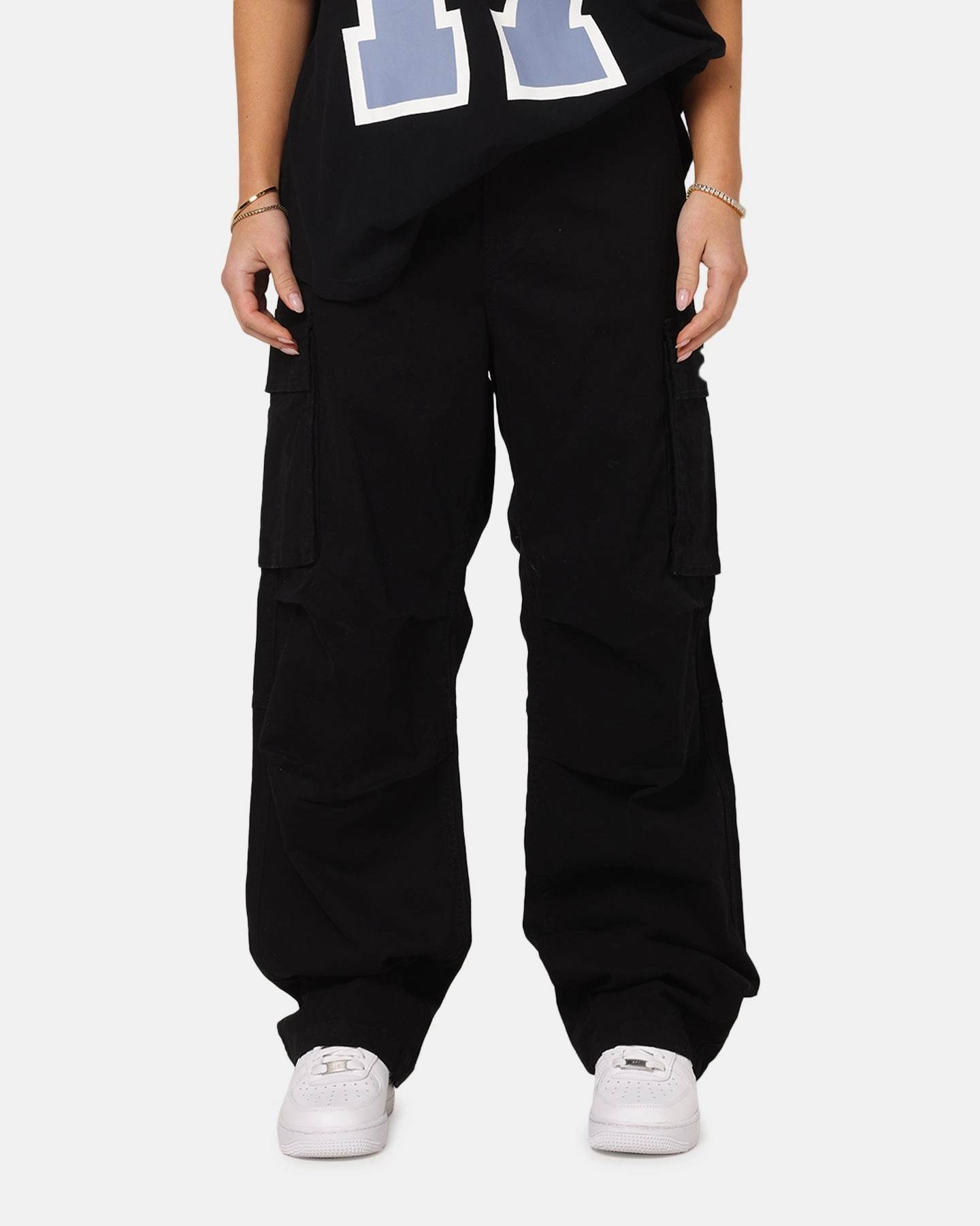 Stain Resistant Carre Classic Cargo Pants Black