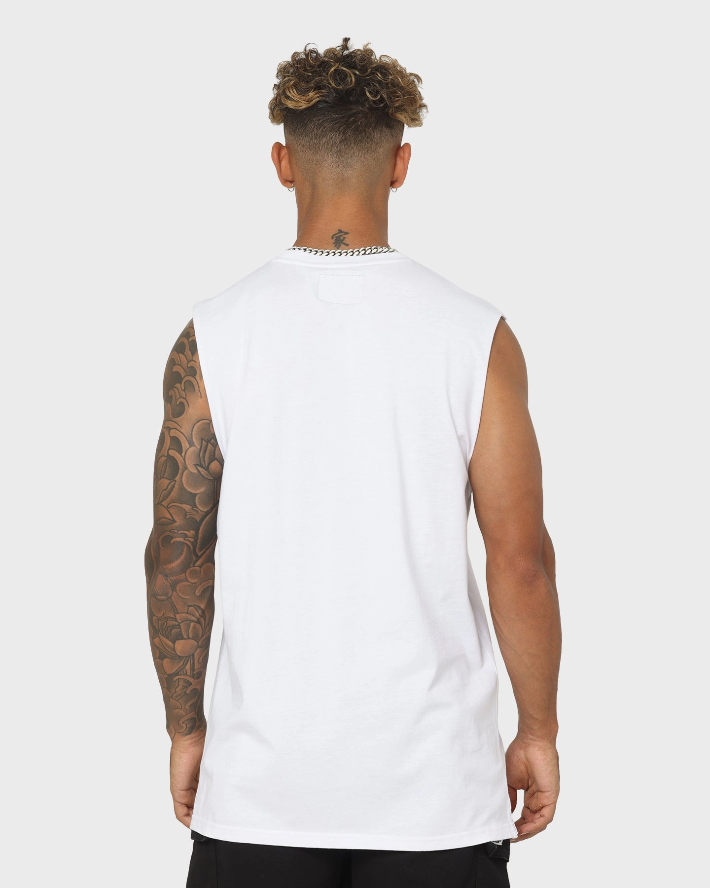 High-Quality Fabric Carre Communaute Muscle T-Shirt White