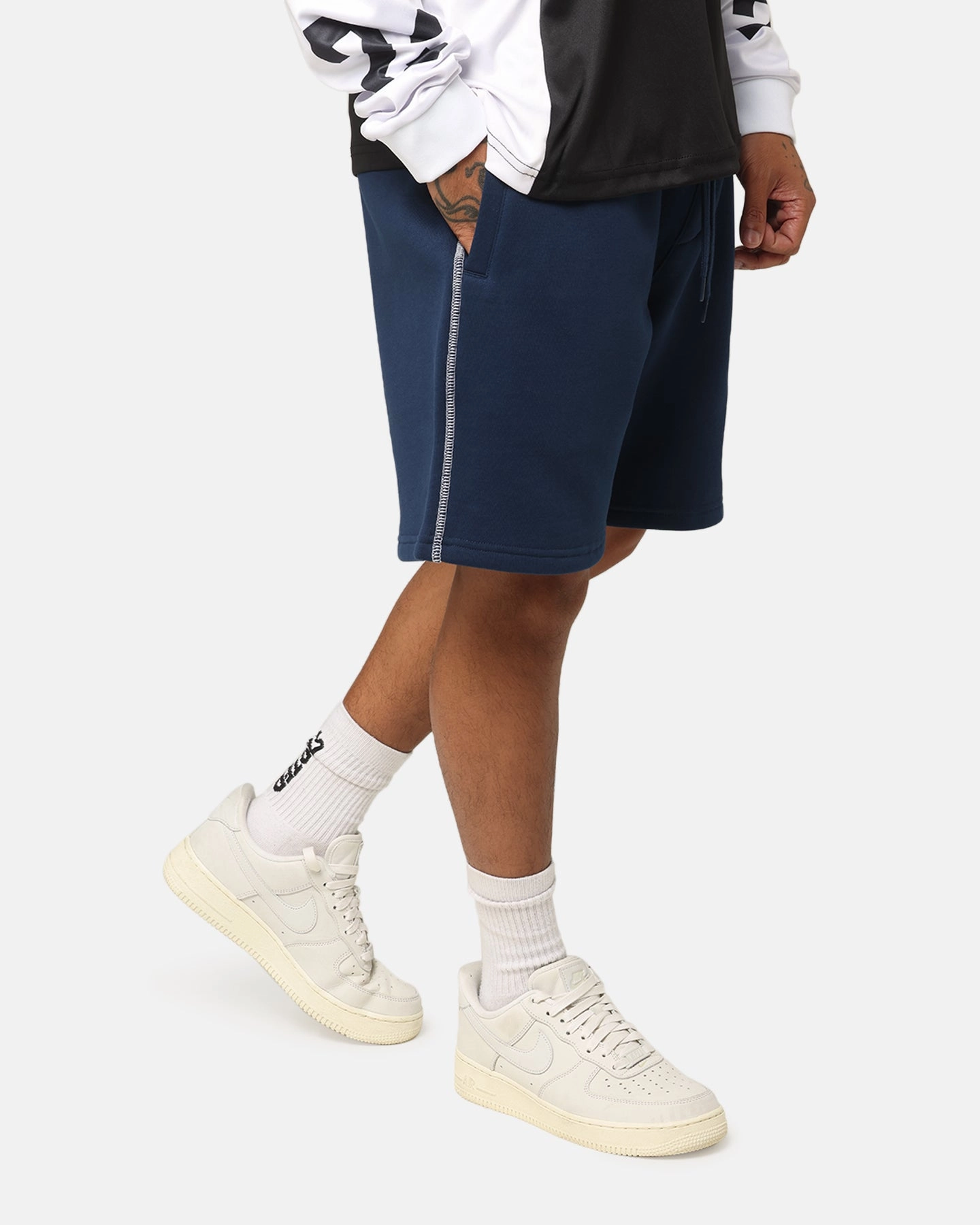 Light Stretch Ripstop Material Carre Corrupt Sweat Shorts Navy