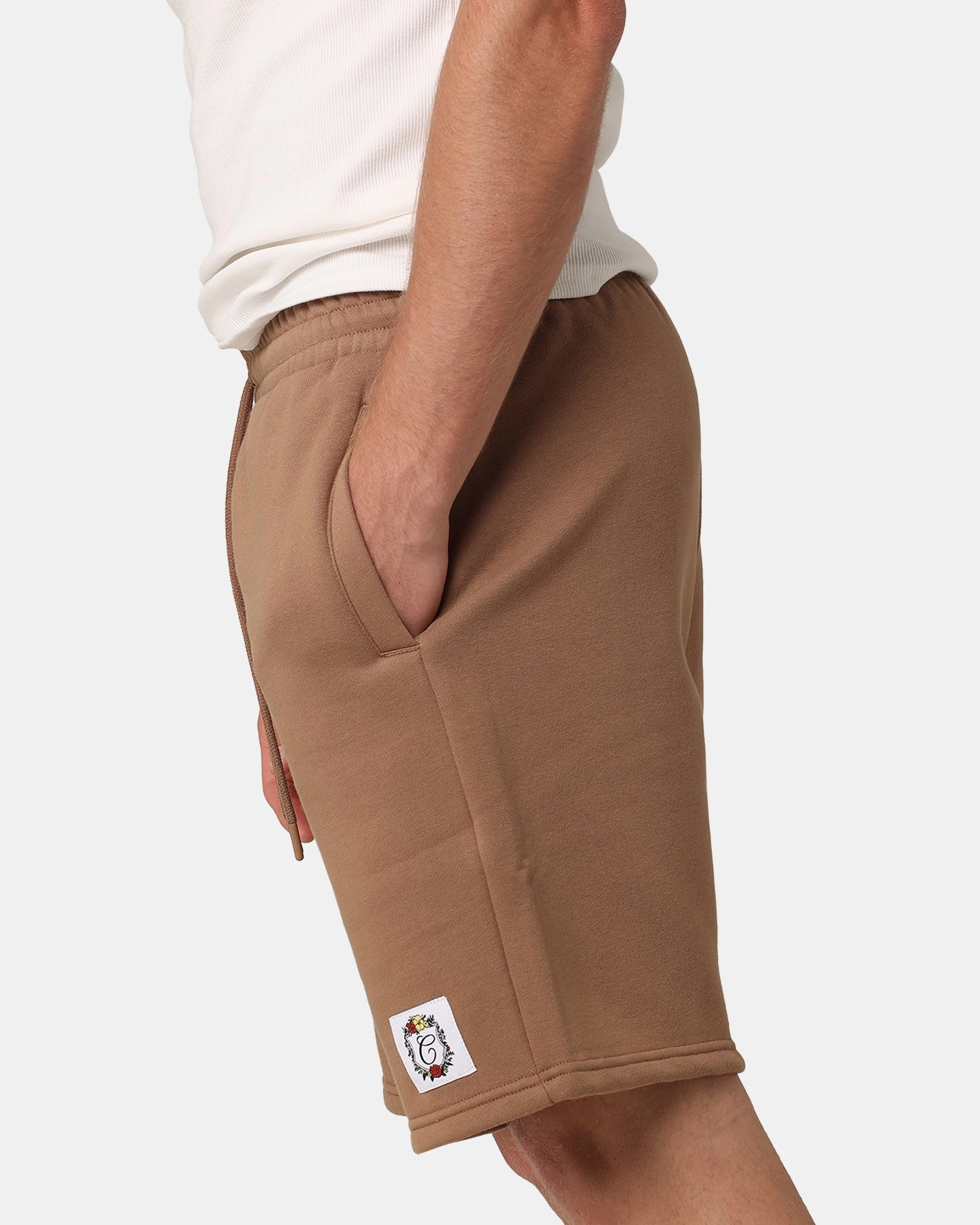 basketball clothing Carre Floral Fleece Shorts Brown