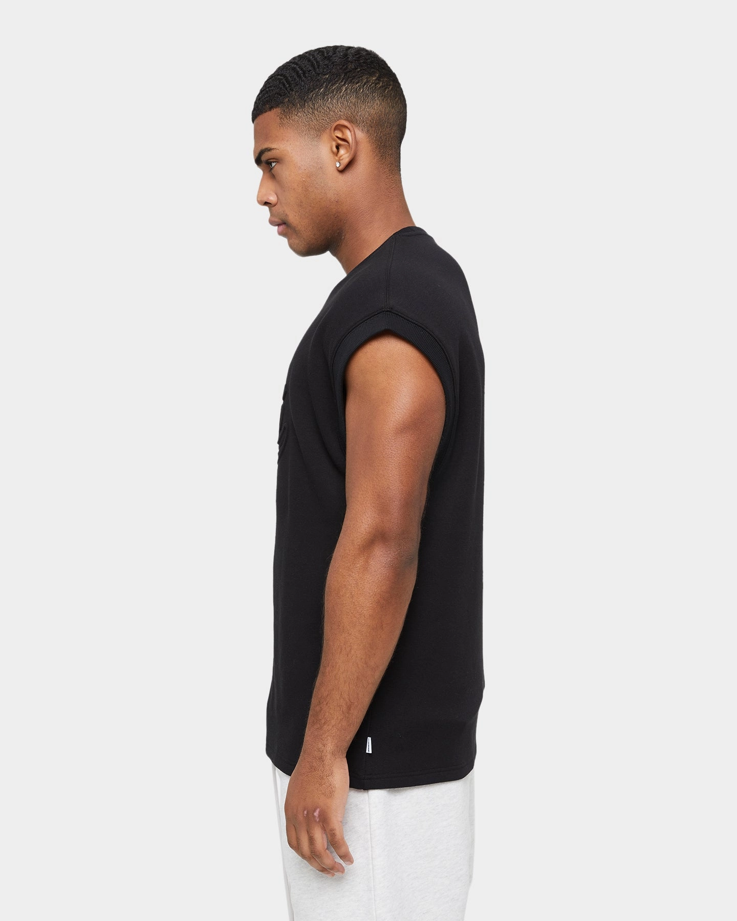 Carre Forme Muscle T-Shirt Black Chic Look