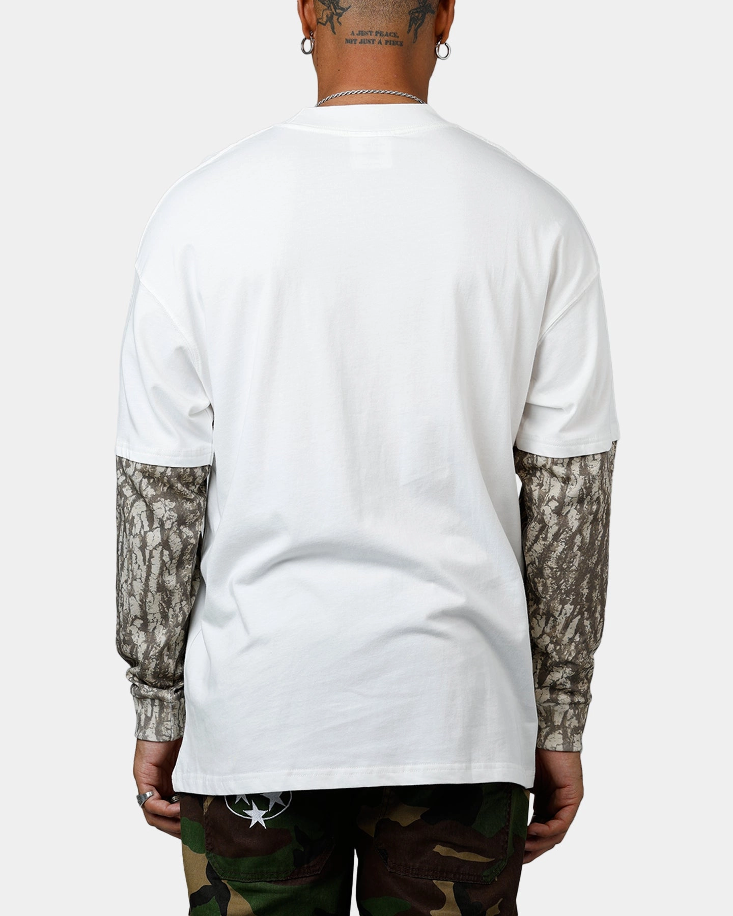 Biodegradable Options Carre Graffiti Layered Long Sleeve T-Shirt Off White