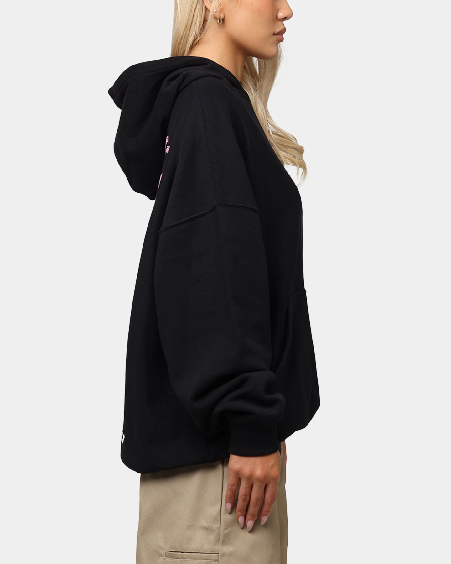 Carre Hand Picked Hoodie Black heirloom Portray