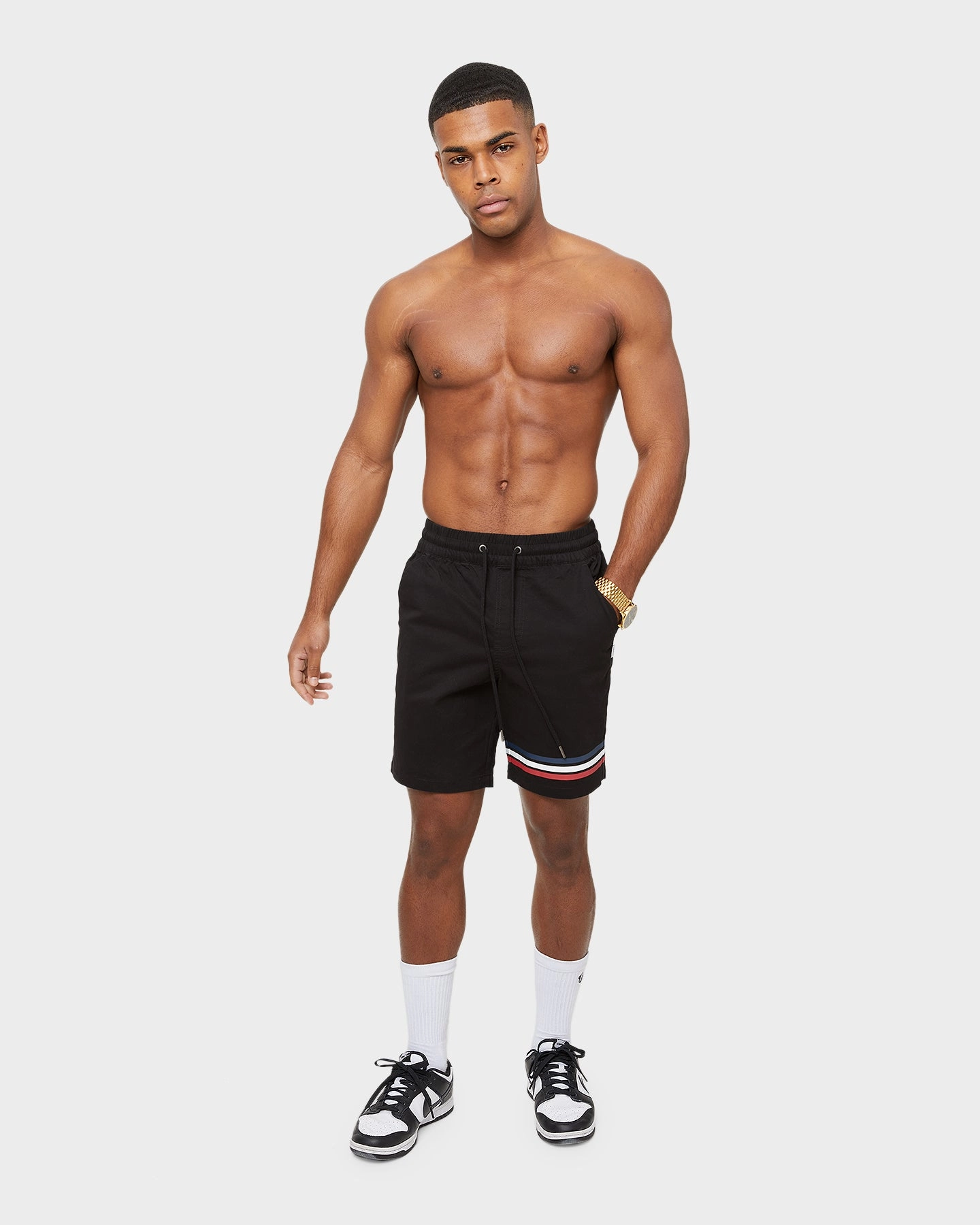 Adaptive Tension Control thermal fabric Carre Insigne Walk Shorts Black