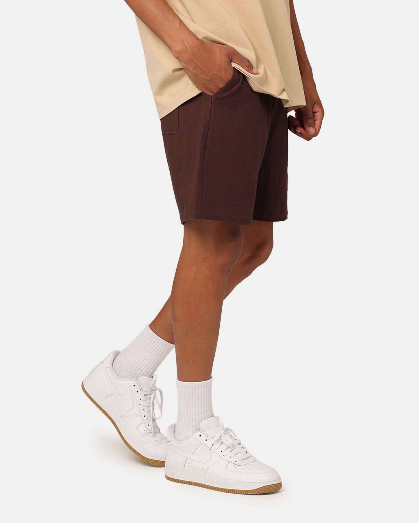 Multi Pocket Design Carre Luxe Linen Shorts Brown