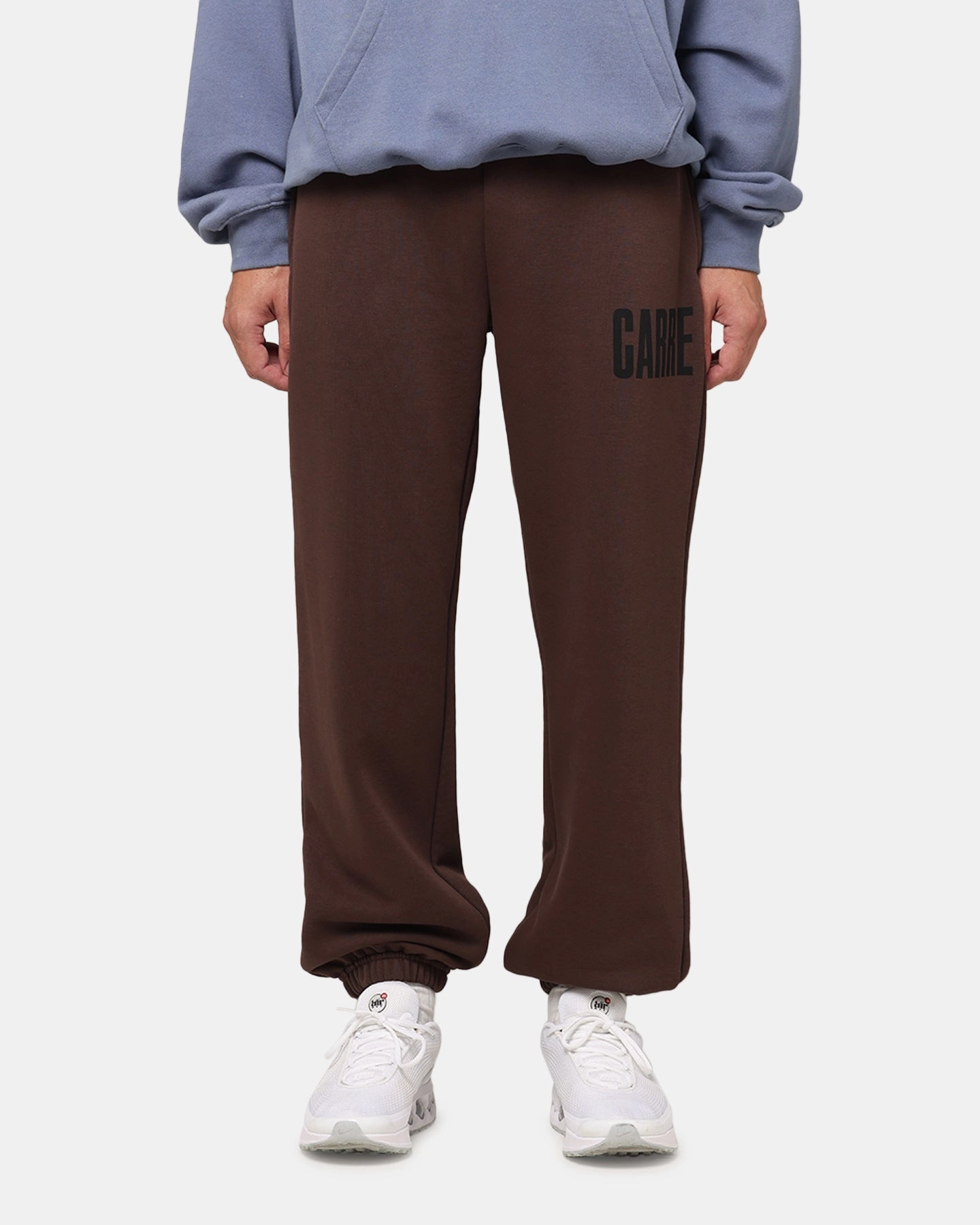 Carre Premium Essentials Track Pant Chocolate Streetwear vibe