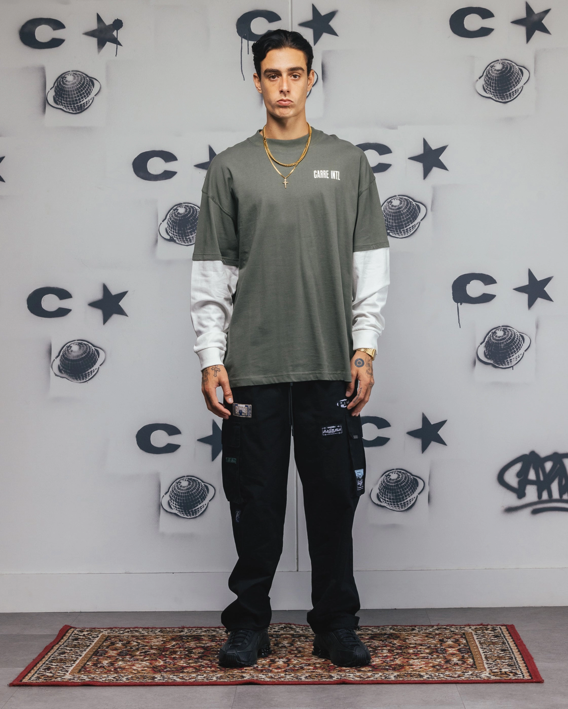 Carre Rear Vision Long Sleeve T-Shirt Green/White Layered Comfort