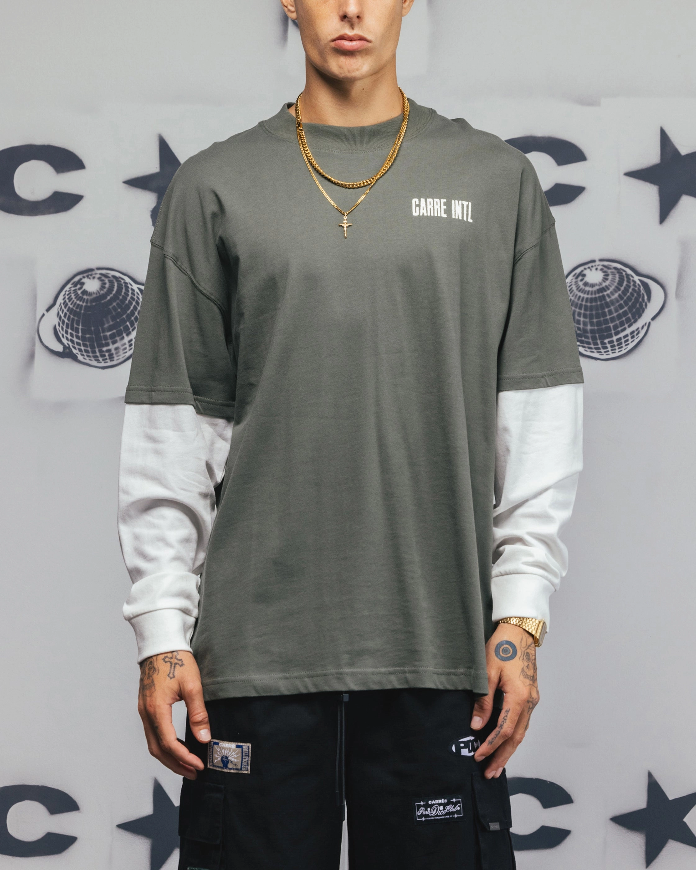 Long Lasting Color light layering Carre Rear Vision Long Sleeve T-Shirt Green/White