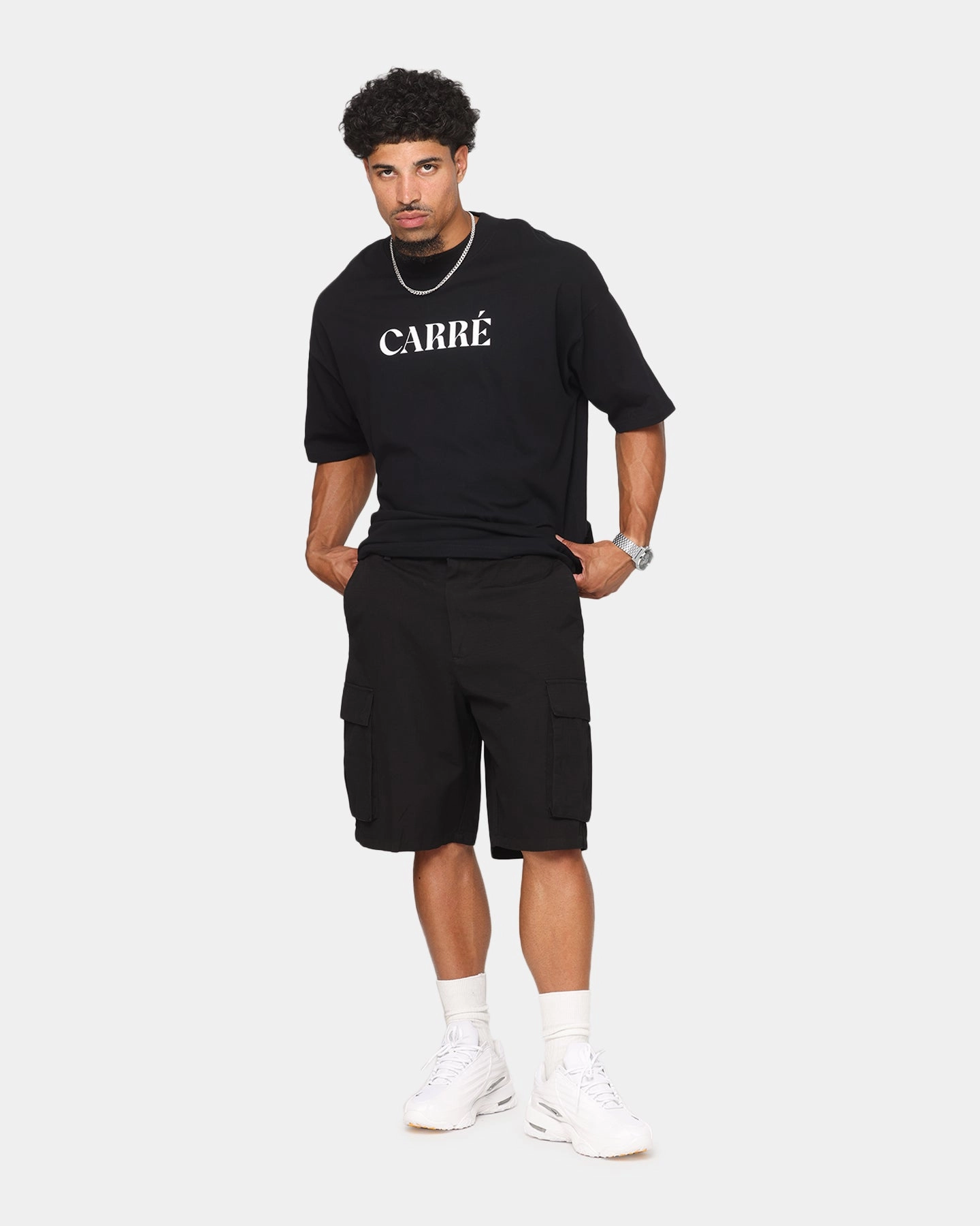 Minimalist Look media industry Carre Tactical Baggy Cargo Shorts Black