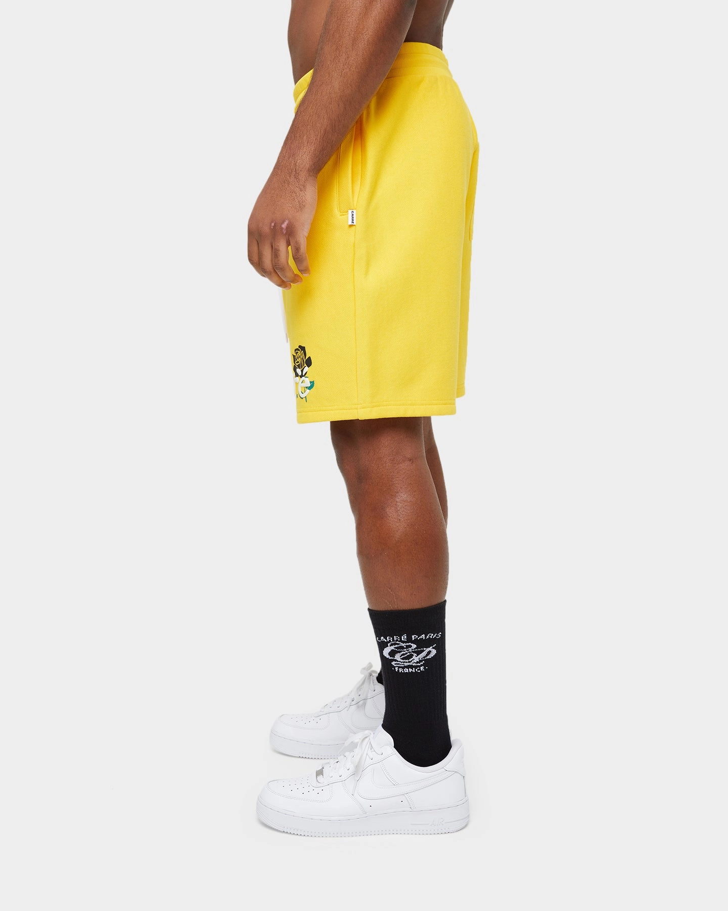 Thermoregulating Fabric Carre Volle Rose Sweat Shorts Yellow