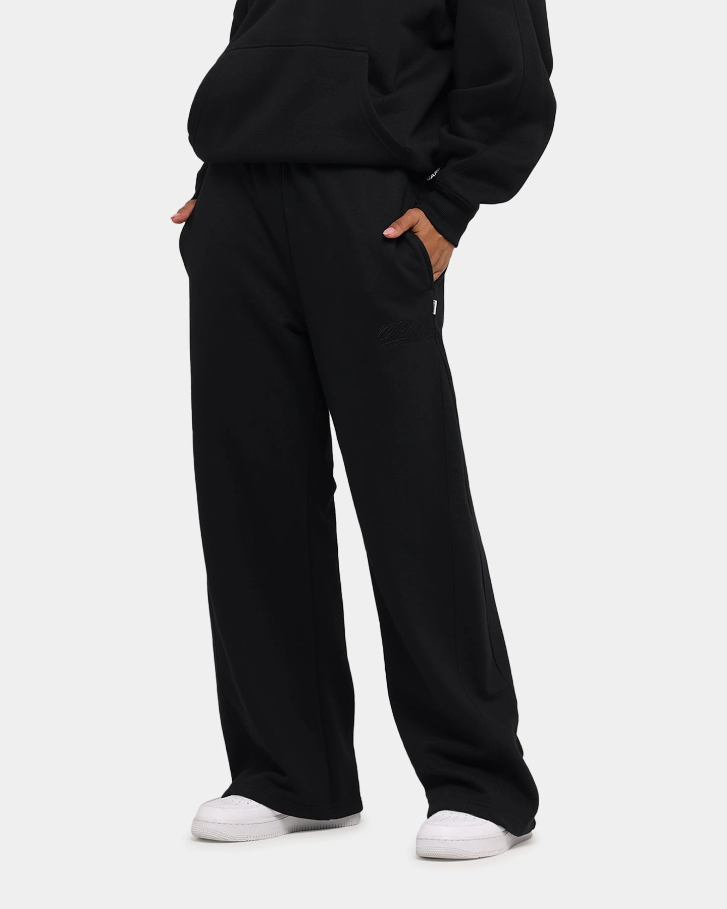 Carre Grit Trackpants Black Noise Reduciting Fabric SnagFreeFabric