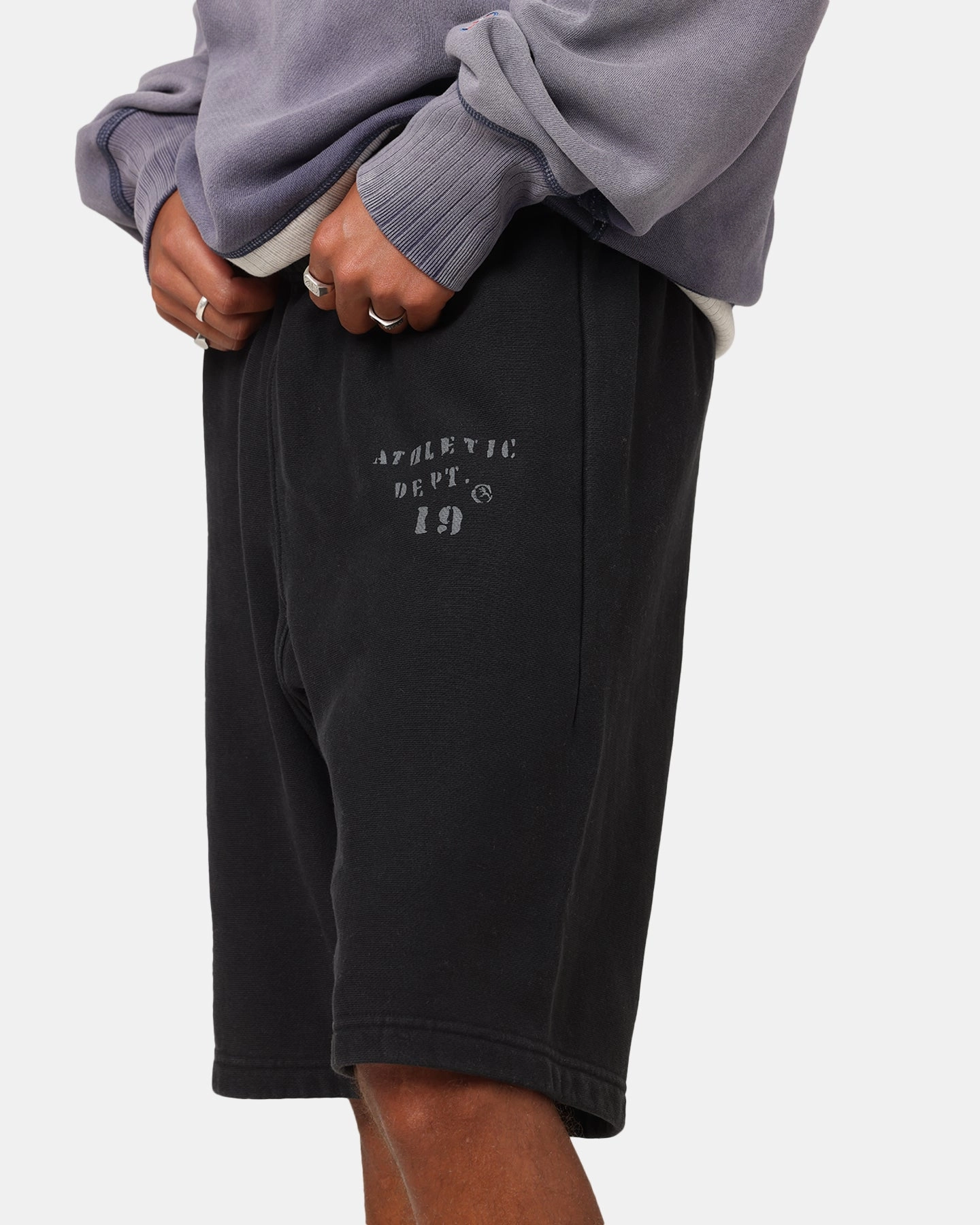 Multi Pocket Functionality Champion 50's RW Fleece Shorts Black