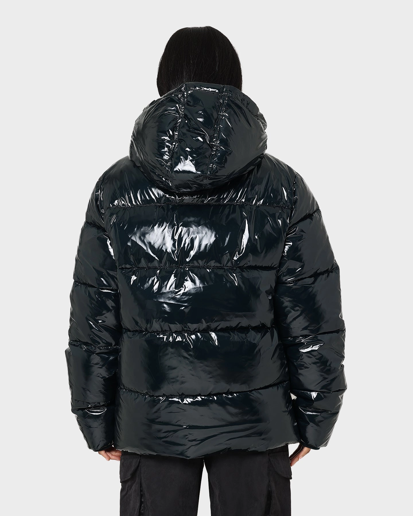 Champion High Shine Puffer Jacket Black hiker Attention