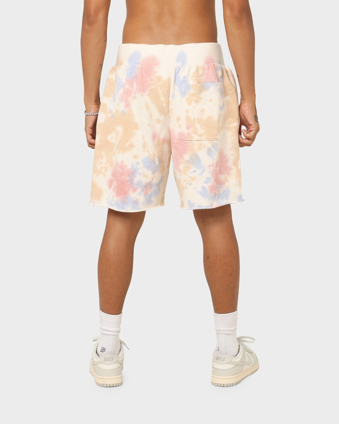 Champion Lightweight Fleece Sun Washed Shorts Pink Beige Versatile Styling night out outfit