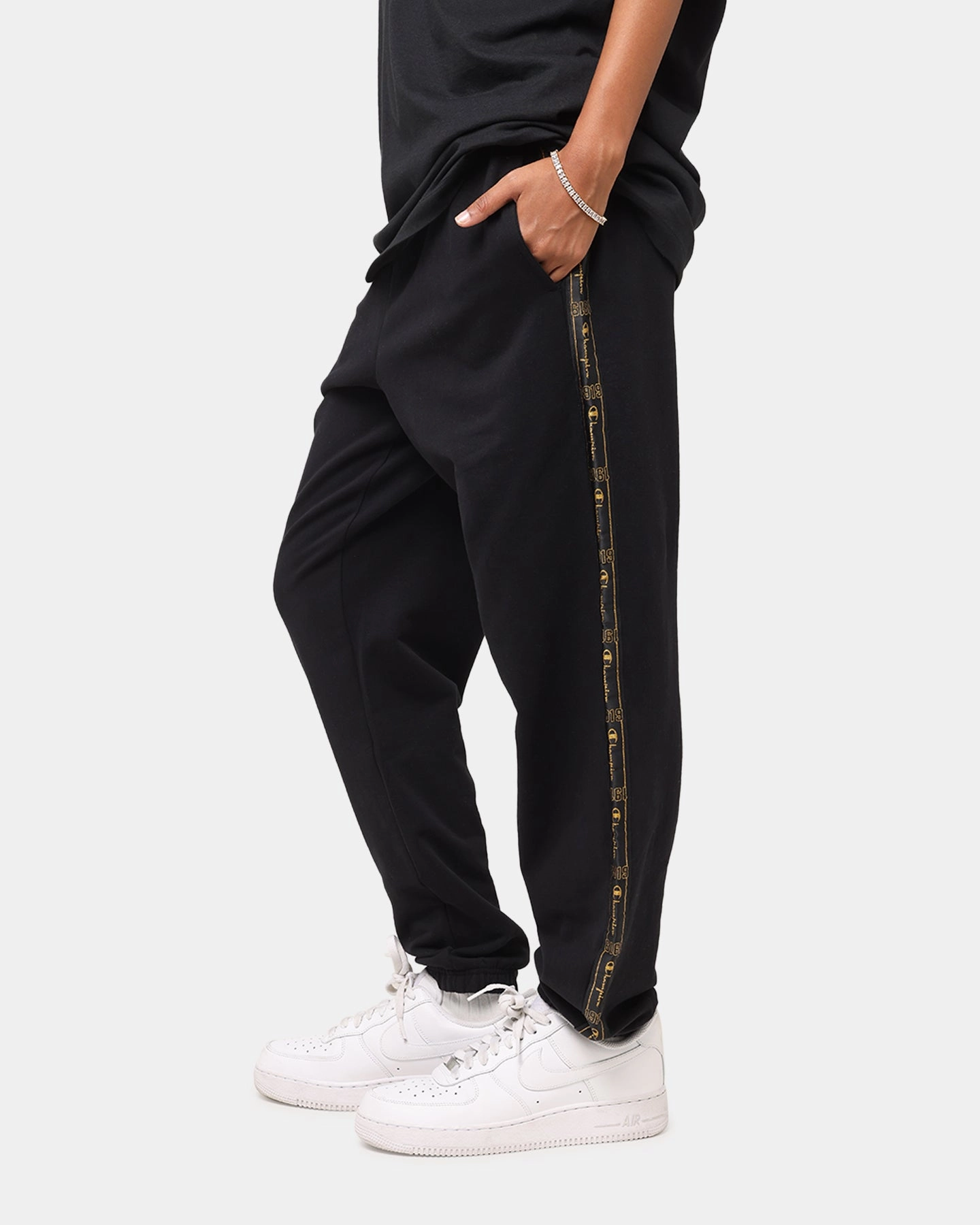 Champion Lux Taping Joggers Black Vintage Wash