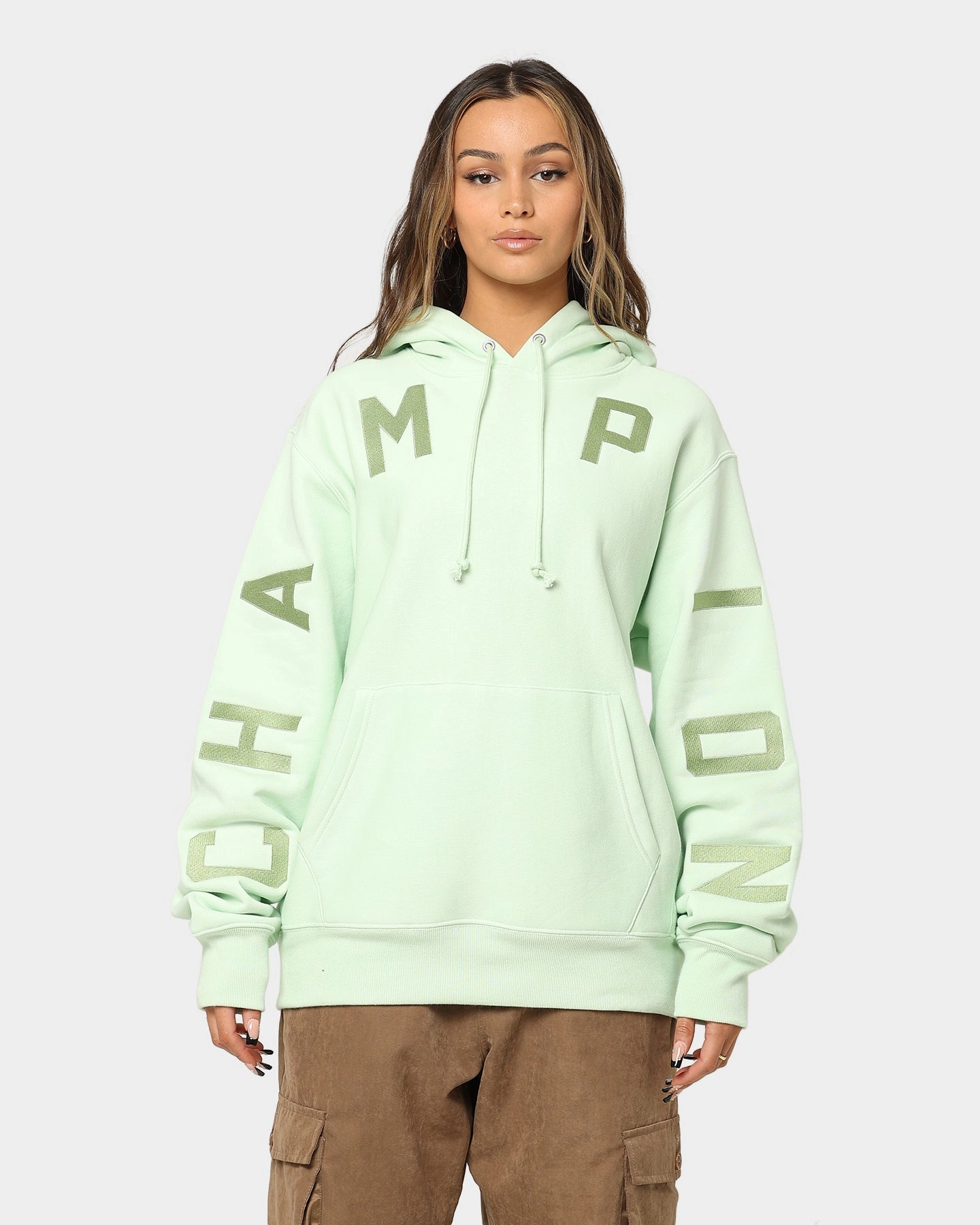 Champion Reverse Weave Arch Logo Hoodie Tuft Green Flexible Shoulder Seams neutral - colored