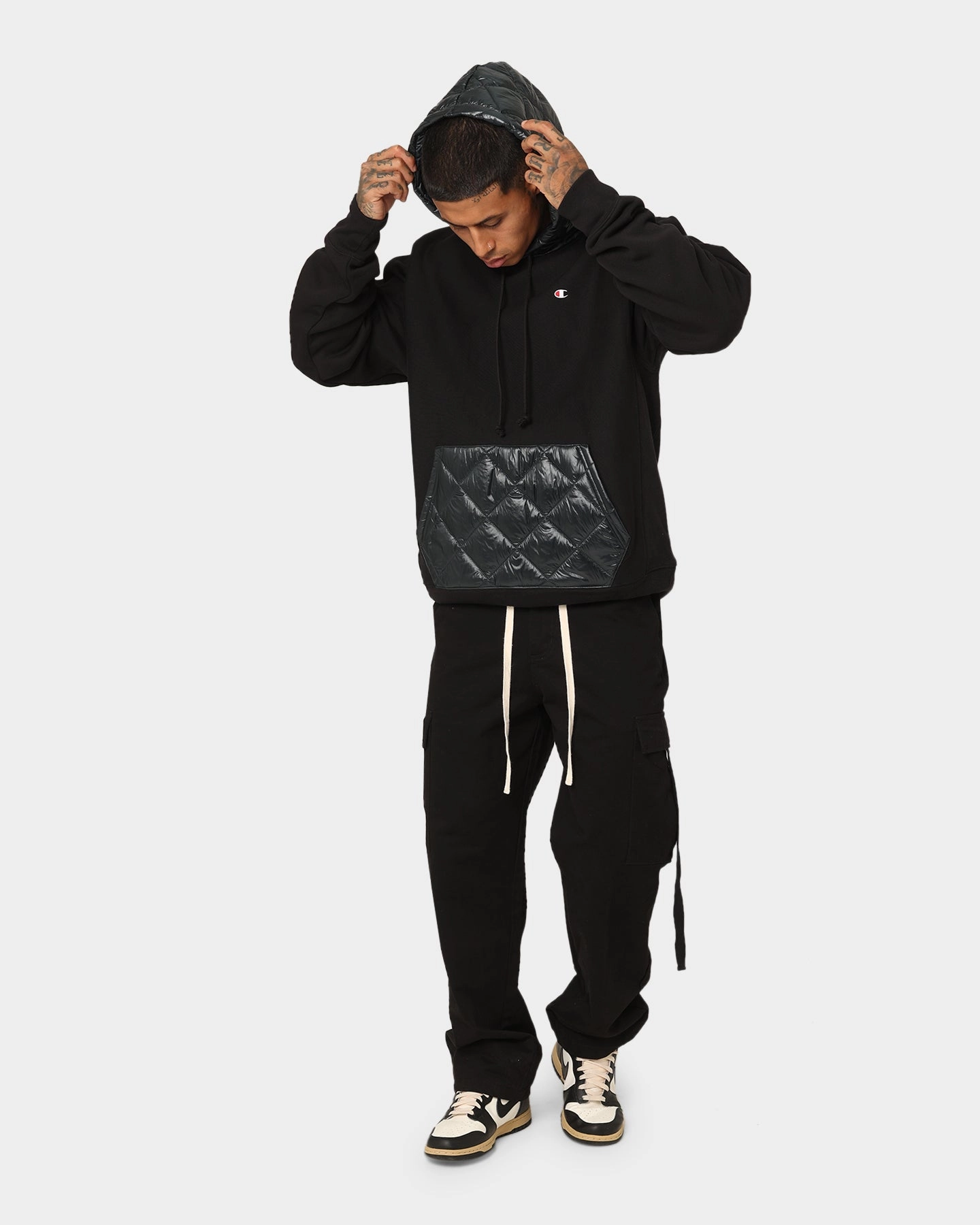 Champion Reverse Weave Puffer Hoodie Black suitable for formal meetings Polyfill Layer Integration