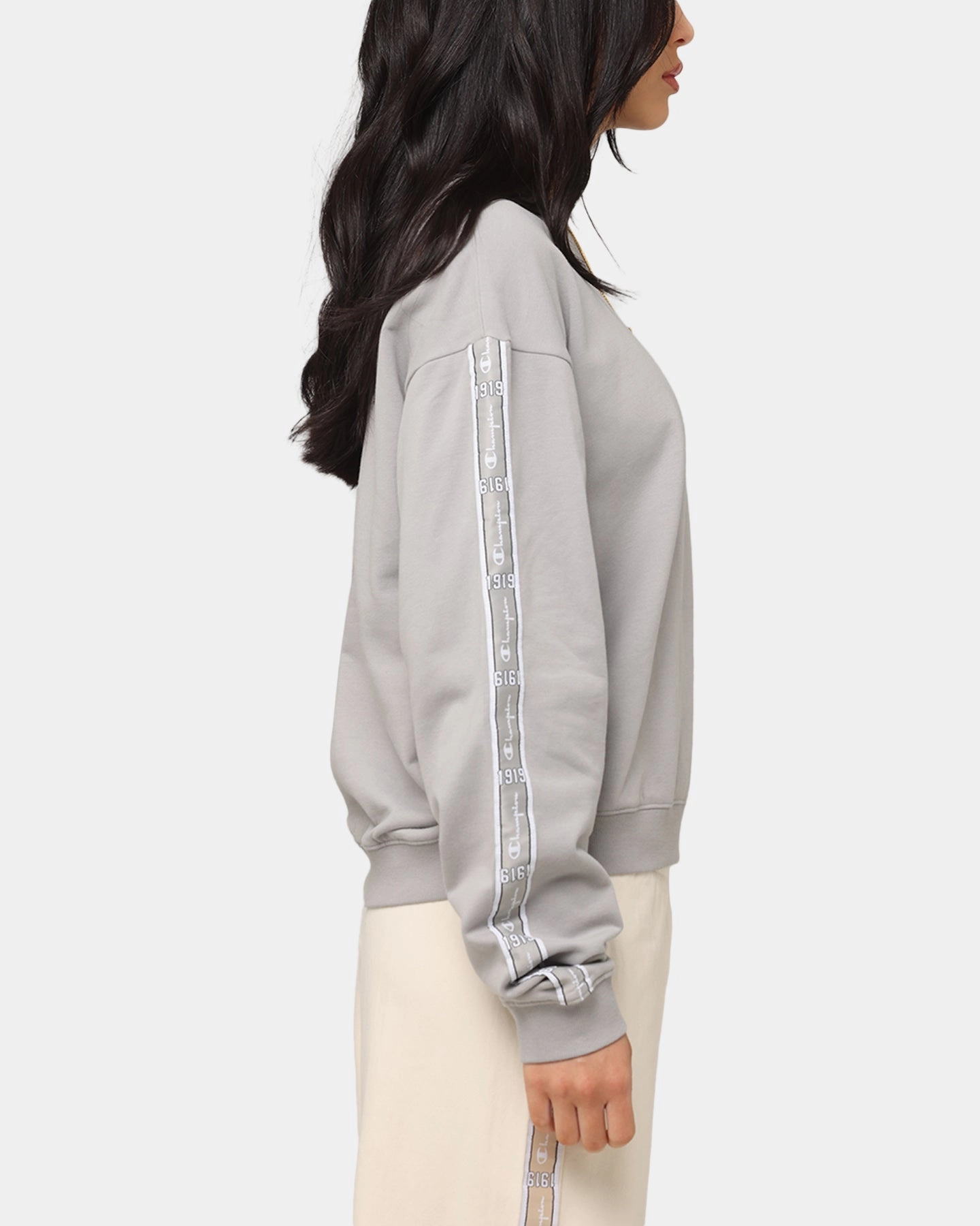 Colorblock Panel Design Champion Women's SPS Taping Crewneck Grey