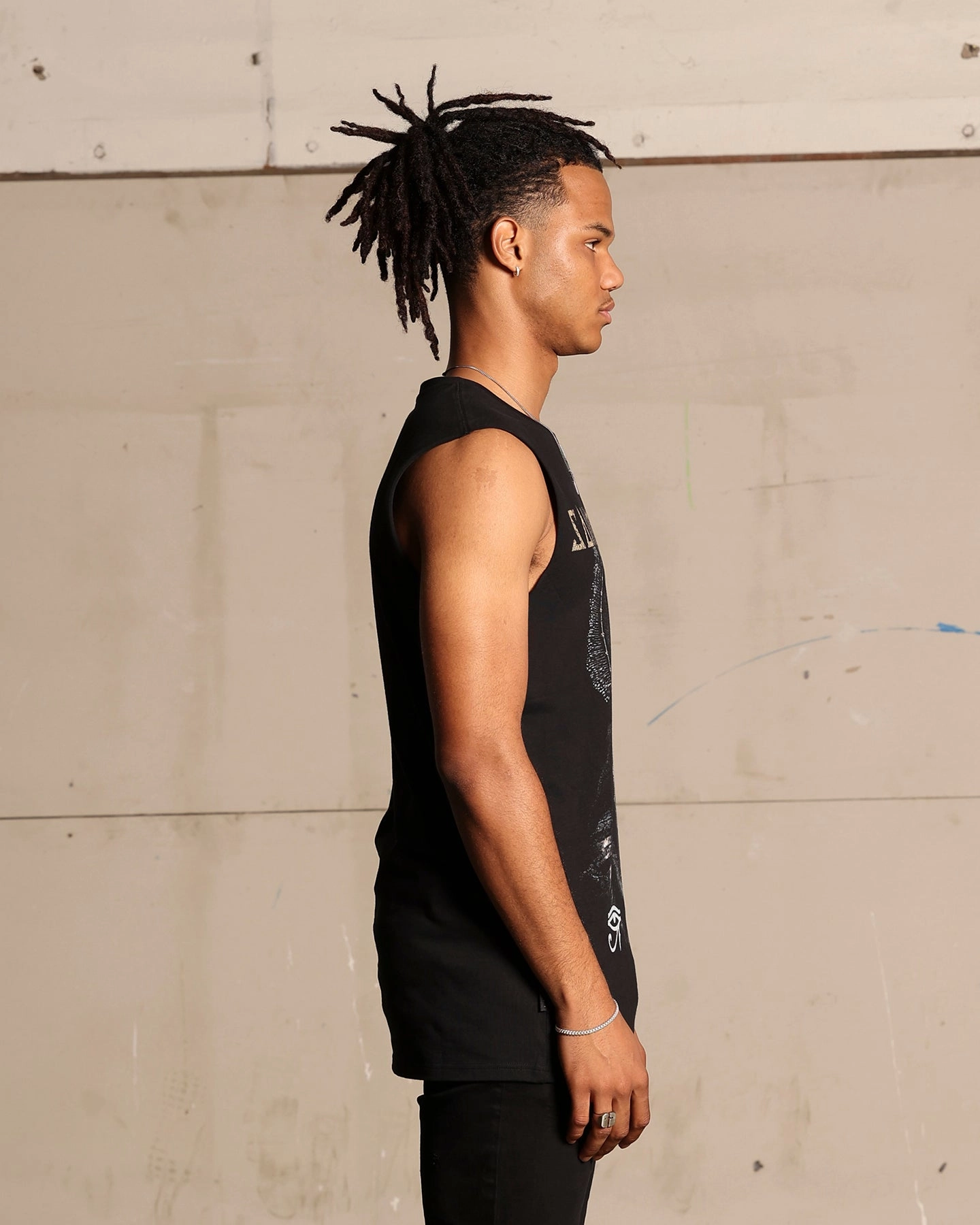 Casual Wearable Stain Resistant Saint Morta Shadow King Muscle T-Shirt Black