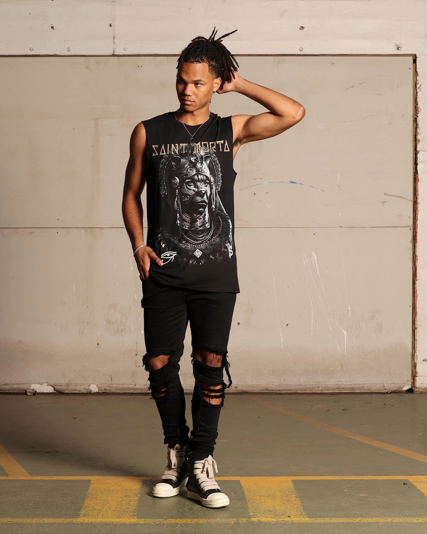 Saint Morta Shadow King Muscle T-Shirt Black Smart Outfit
