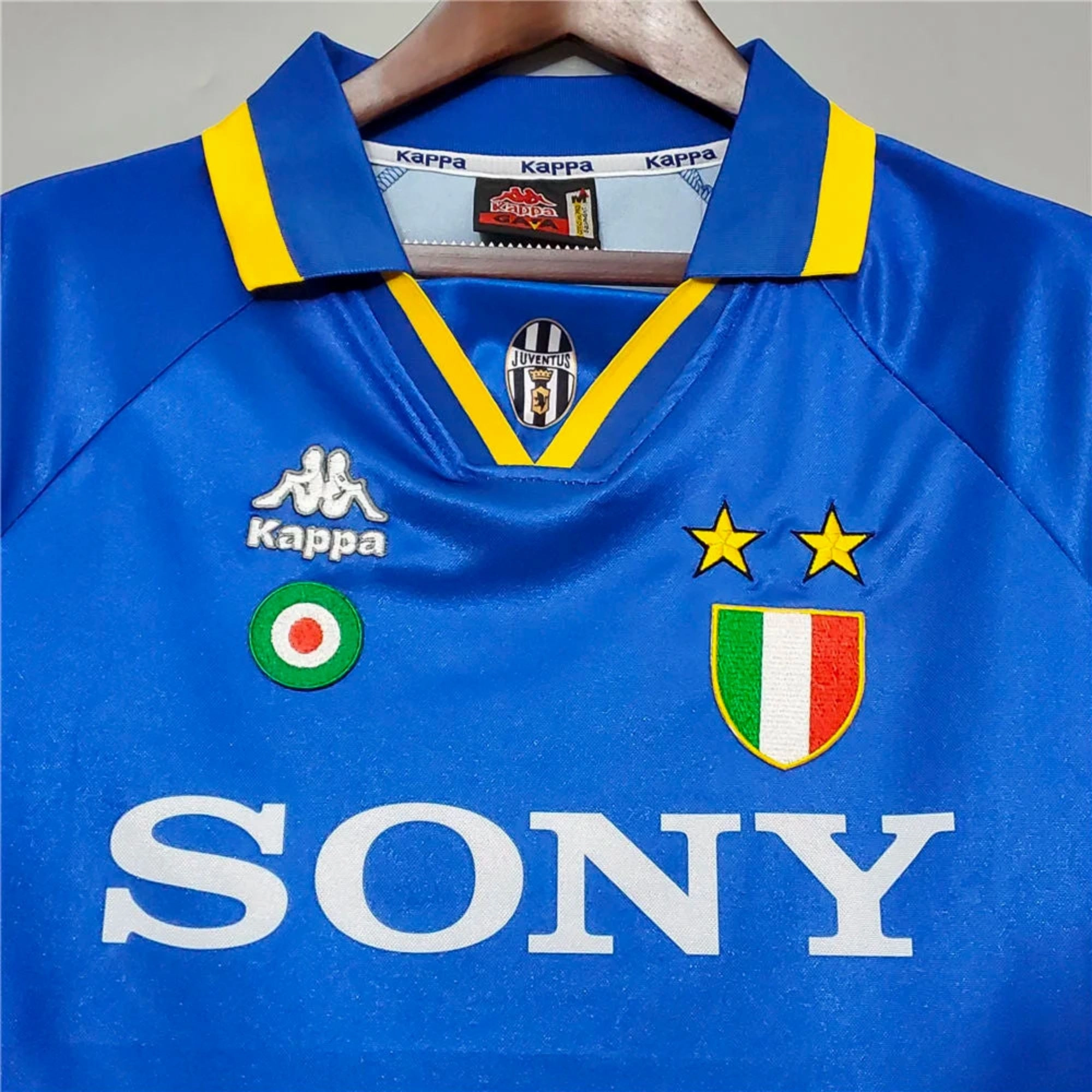 Wicking Interior Layer 1995/96 Juventus UCL Away Jersey