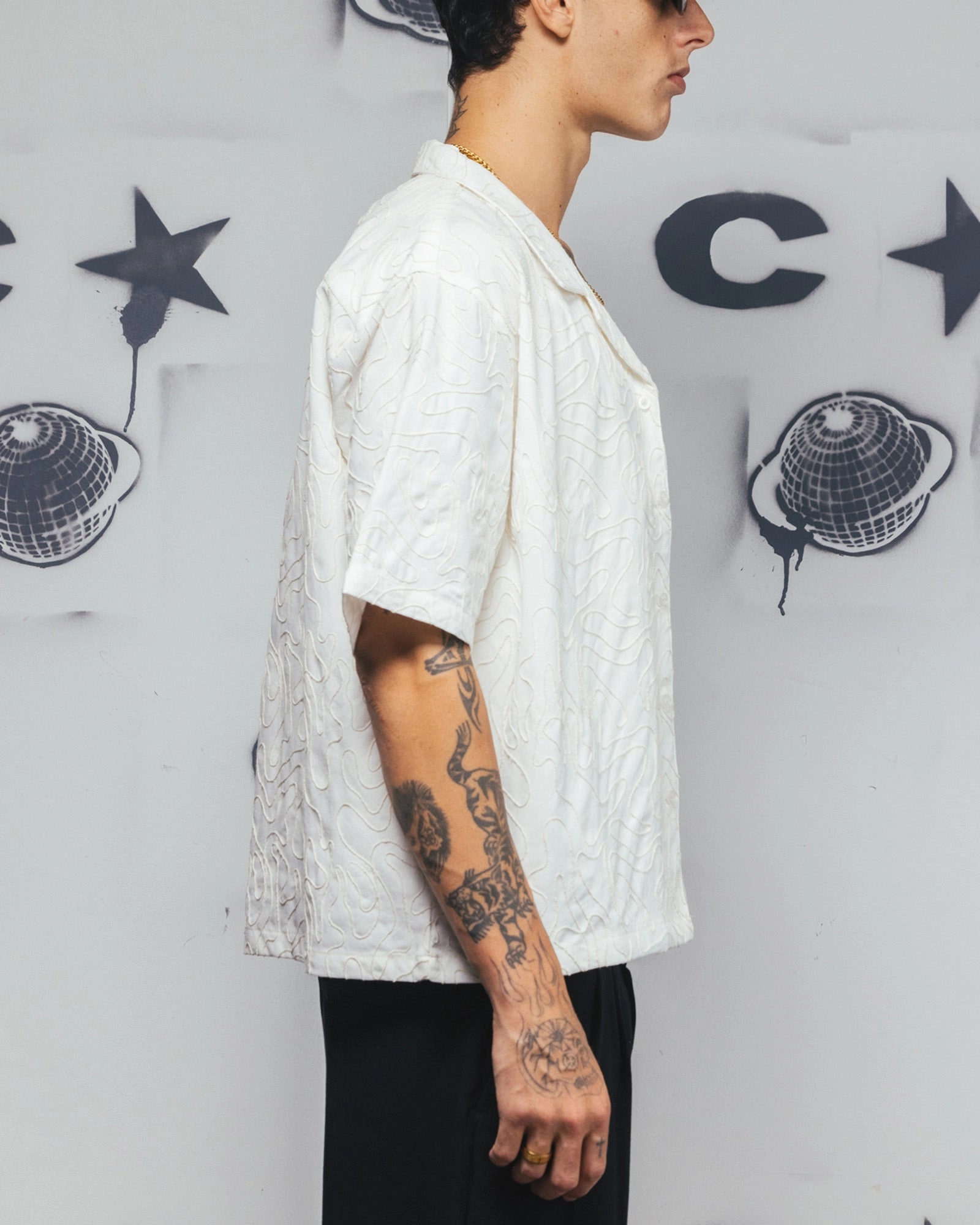 Carre Ripple Button Up Shirt Off White Subtle patterns Floral Motif