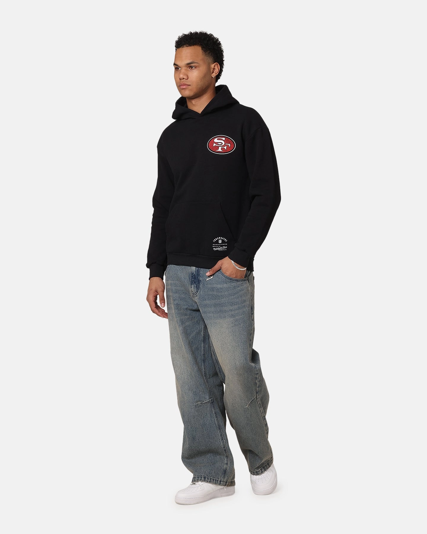 Mitchell & Ness San Francisco 49ers Flames Hoodie Faded Black Lifestyle Wear Trend Vibe