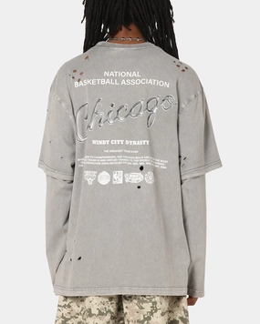 Mitchell & Ness Chicago Bulls Chromed Mock Long Sleeve T-Shirt Gunmental Grey Minimal Fashion Stretchable Armholes