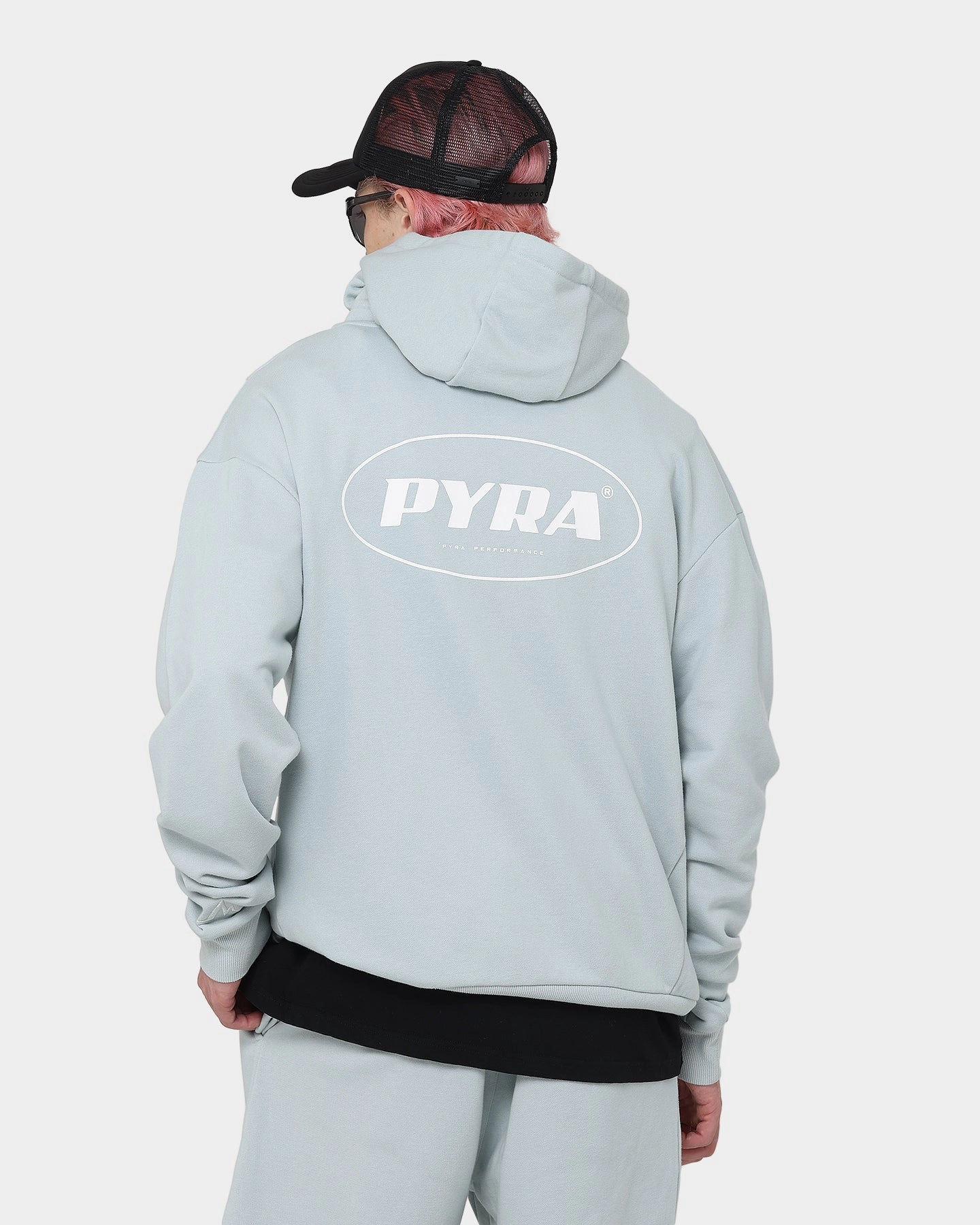 PYRA Verism Hoodie Mist Flexible Seams